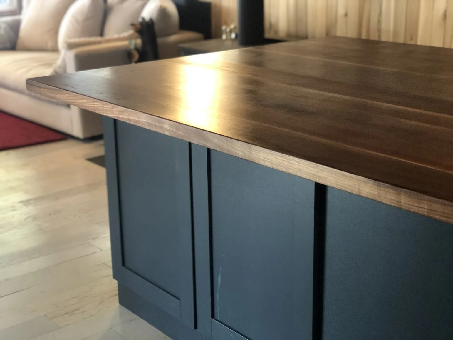 Walnut-dimension-island-counter.jpeg