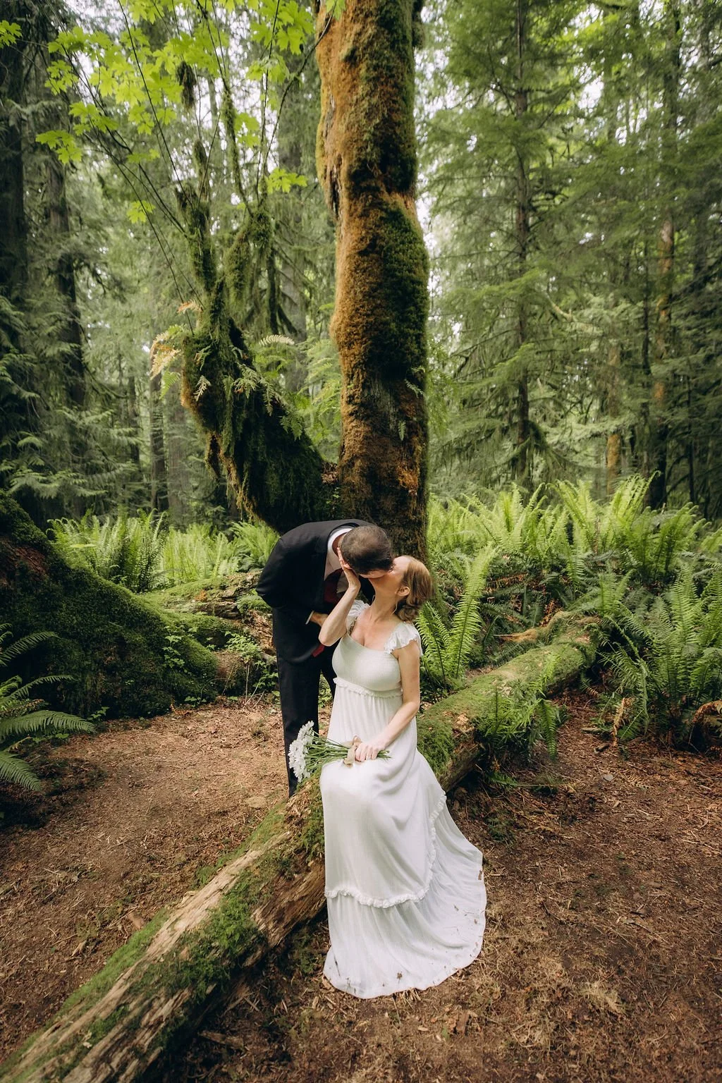 Spring Olympic National Park Elopement | S. and B.
