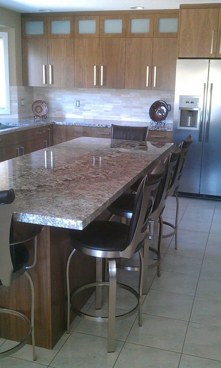Kitchen-Granite-with-Marble-b-splash.jpeg