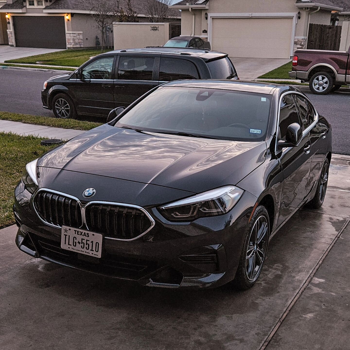 Express Maintenance Detail on display with a stunning #bmw #sedan 

Our clients take our maintenance services as a necessary part of there lifestyle!

When you have a vehicle that is dirty, most of the time, it puts your mental state lower than it co