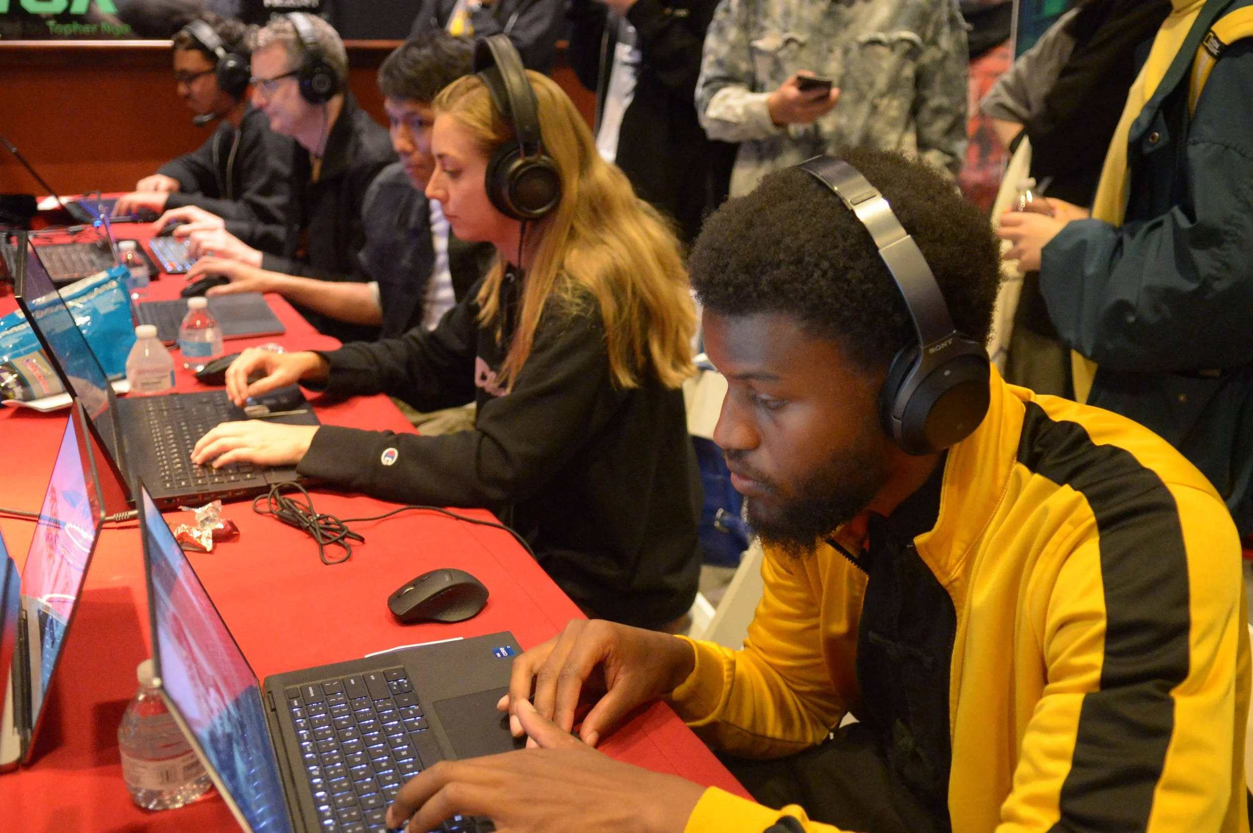 Guests playing games at the USC Games Expo.
