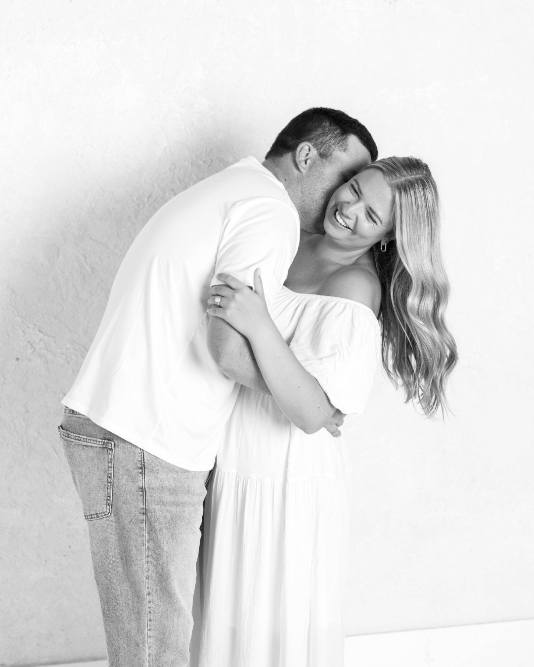 Grey + Ansley

A thunderstorm filled afternoon was quickly turned around when these two hopped in front of my lens. I loved capturing their personalities while also hearing all about their plans for wedding day! The engagement session is the perfect 