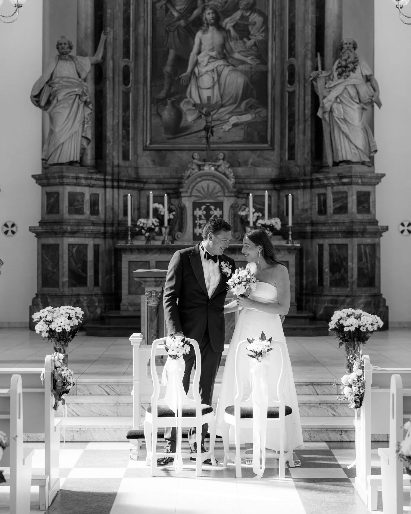 REAL BRIDE // Coco &amp; Jonas

For her Hamburg city wedding at one of the city&rsquo;s most beautiful churches, Coco opted for the ELLE bustier gown in duchess satin. Timeless, refined, and effortlessly graceful.

Dearest @coco.gr , thank you for le