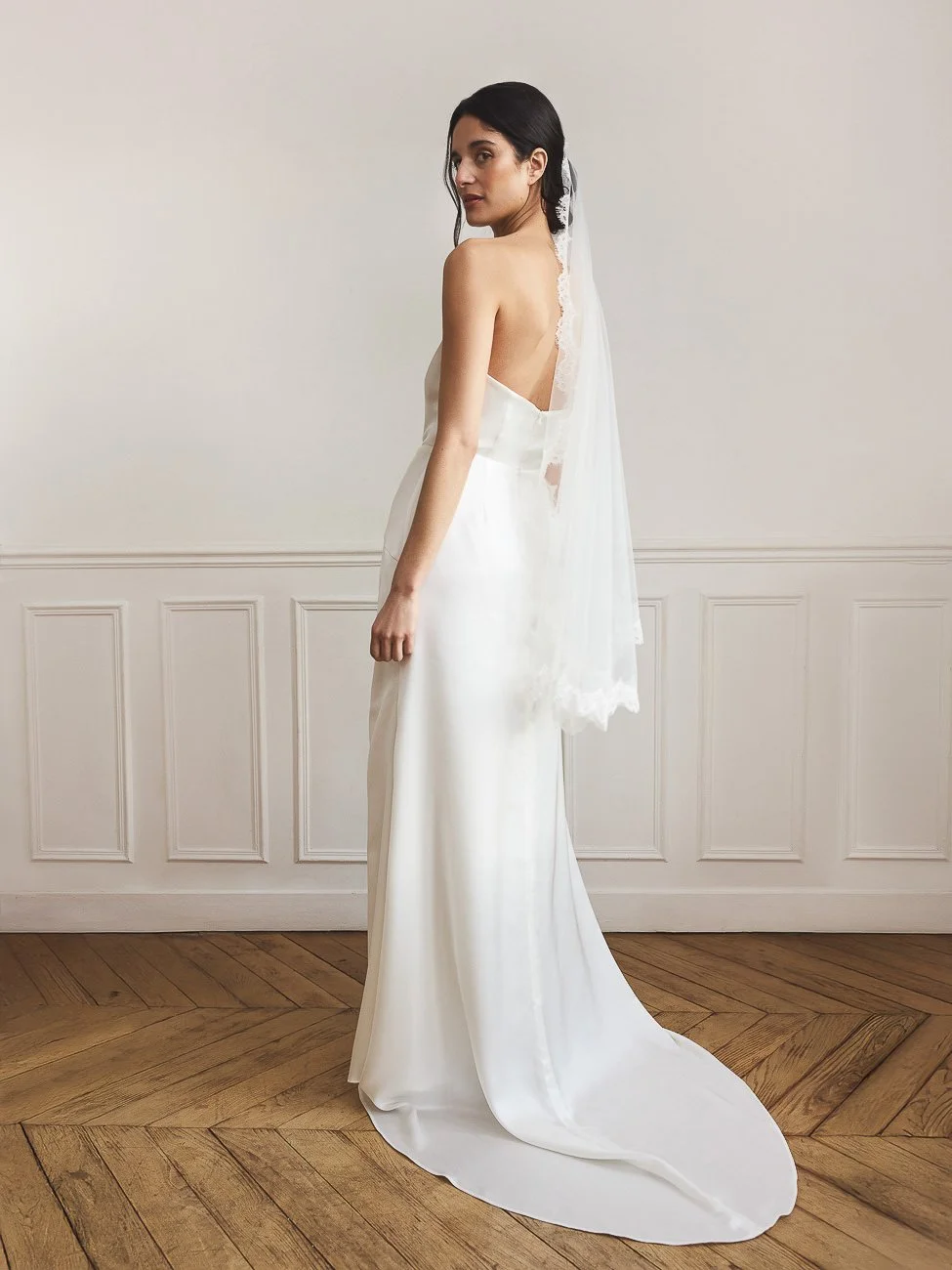 Kladek_Collection_IV_Mantilla_Veil_Lookbook_Back_2.jpg