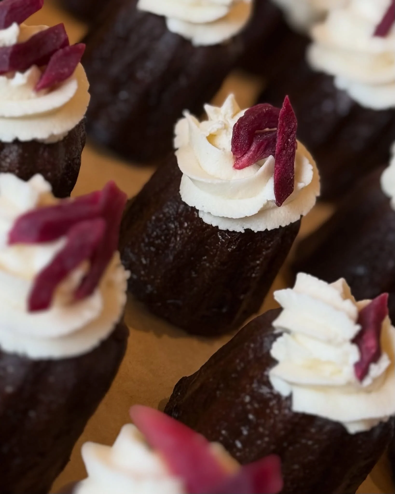 OKINAWA PURPLE SWEET POTATO GINGER CANEL&Eacute; 💜

One of the most personal bites in this year&rsquo;s UFS Mother&rsquo;s Day Box.

A classic French canel&eacute; at its core &mdash; deeply caramelized on the outside, custardy within &mdash; made w