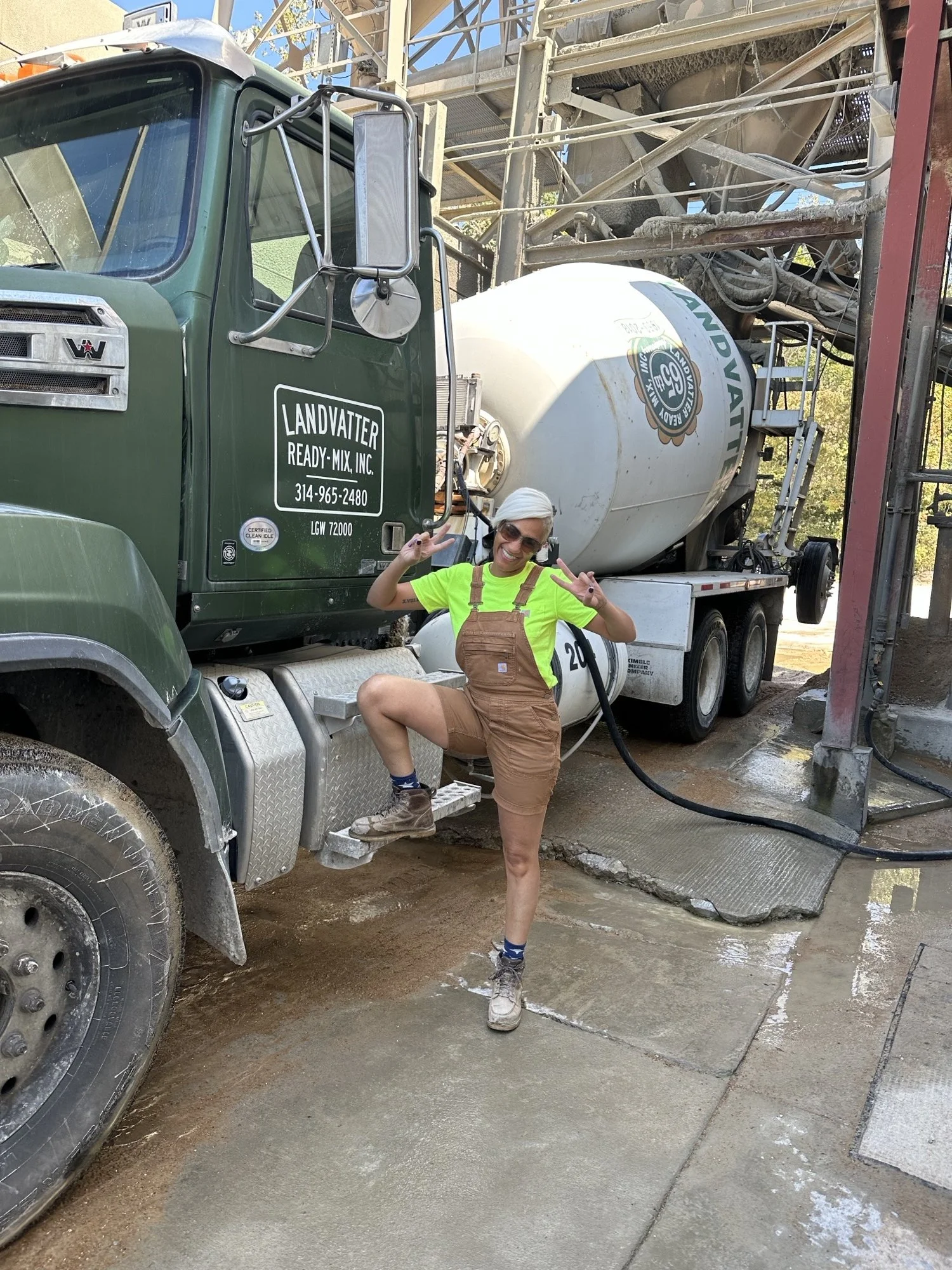 From the Driver’s Seat to Business Owner: How the NEEC Helped Kashita Webb Launch True Blue