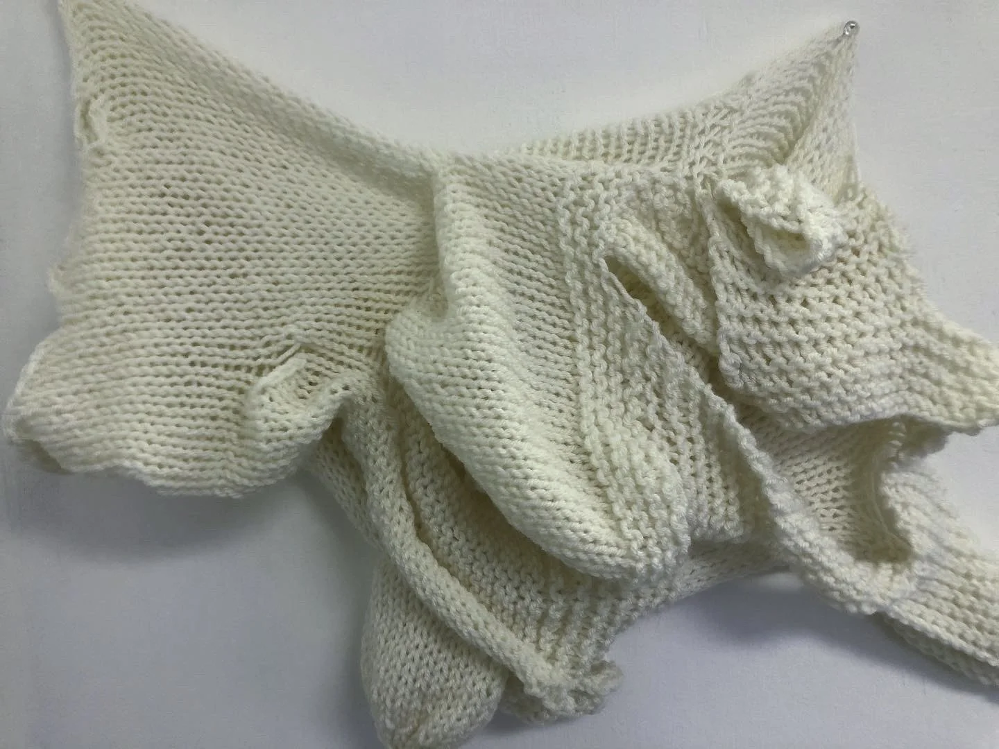 WhiteKnitSculpture2019.1.jpg