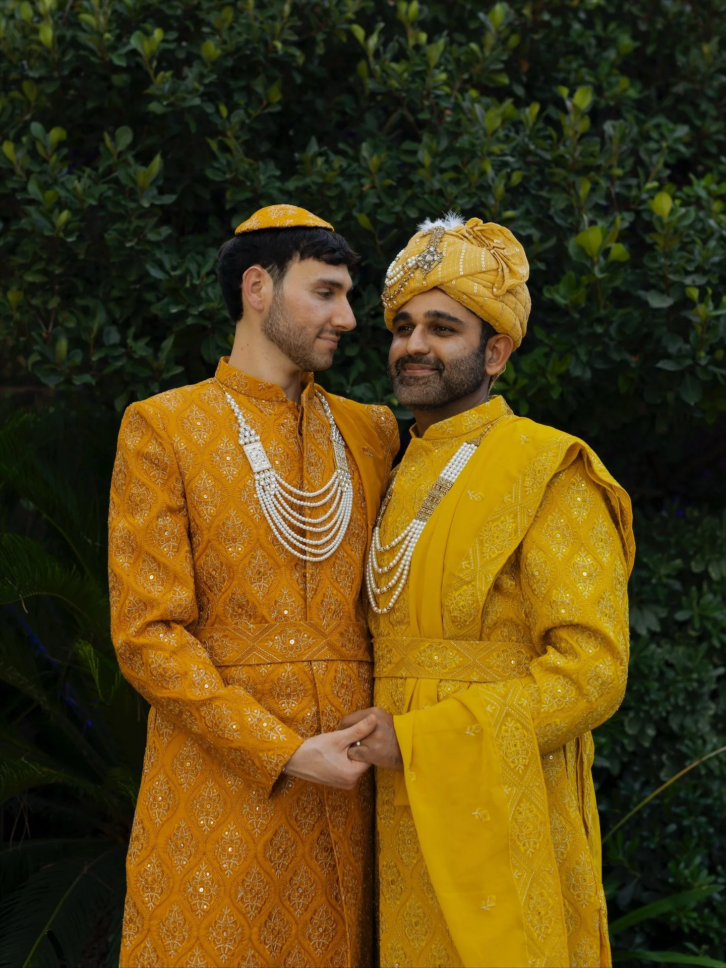 Obsessed is an understatement. 

Planner @gracefulgatheringslv 
Photo/Video @vintagemodernfilm 
Venue @rainbowgardenslv 
Live Musician @rushilofficial 
Florals/Decor @byancaseventdecor 
DJ @knightsoundslv 
Belly Dancer @jessica_bellydance