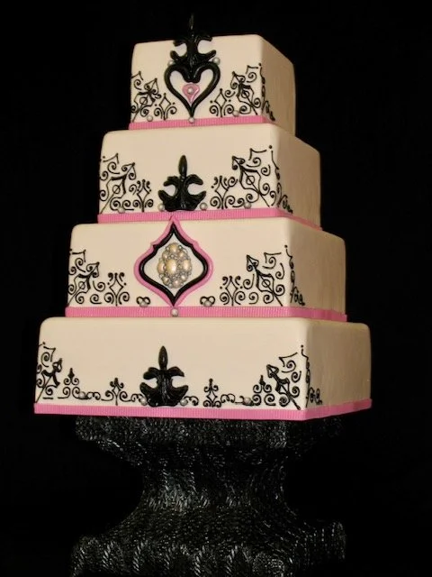 david  tutera disney cake.jpg