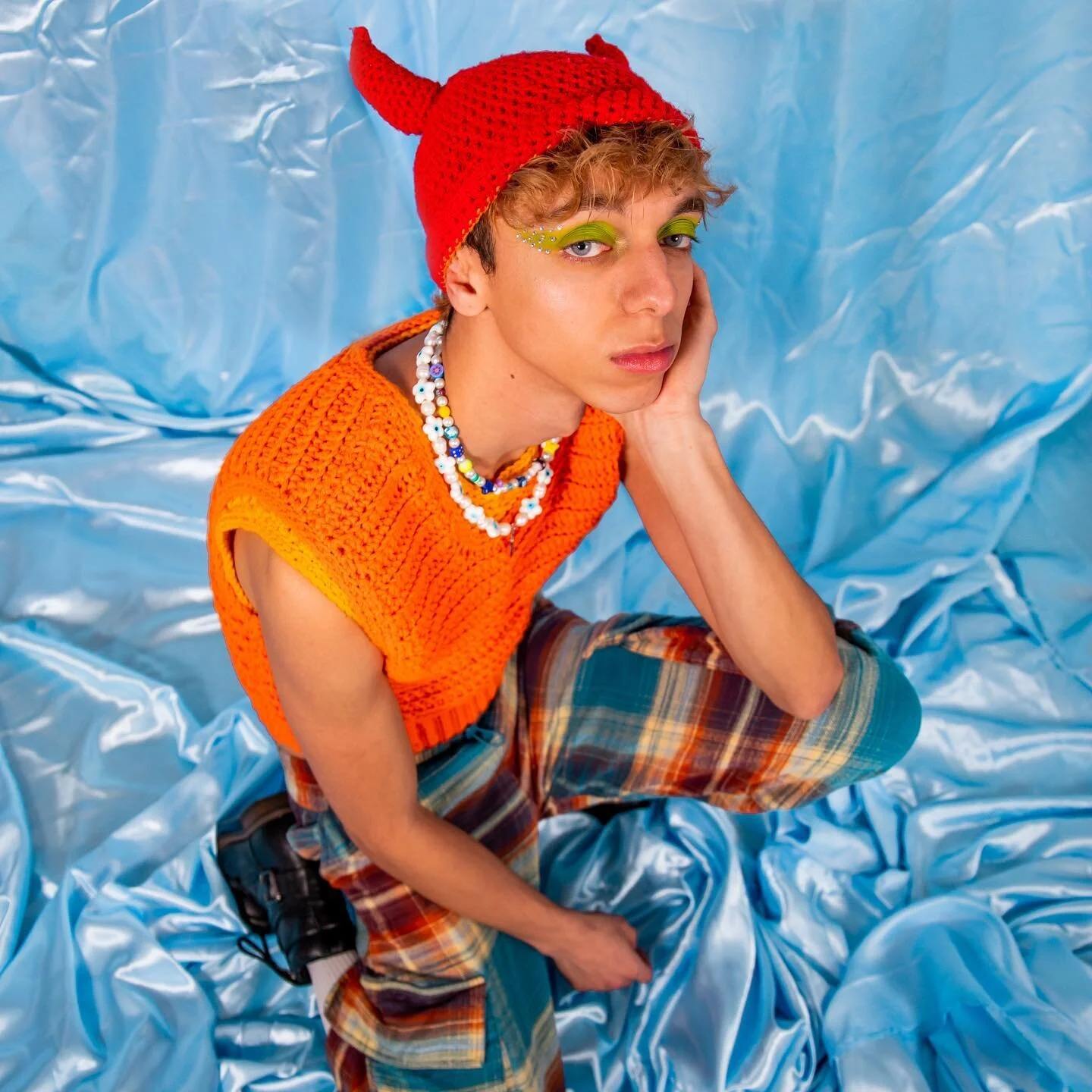 Ugh, I&rsquo;m bored. I think it&rsquo;s time to spice things up a little bit. 🍄☁️🍉🐸
.
.
.

Producer: @phongsaintjames
Creative Director: @Sammyybranch
Photo: @Sammyybranch
Photo Asst: @jmunroe16
Stylist: @romanlettuce
MUA: @miss_melanieelizabeth_