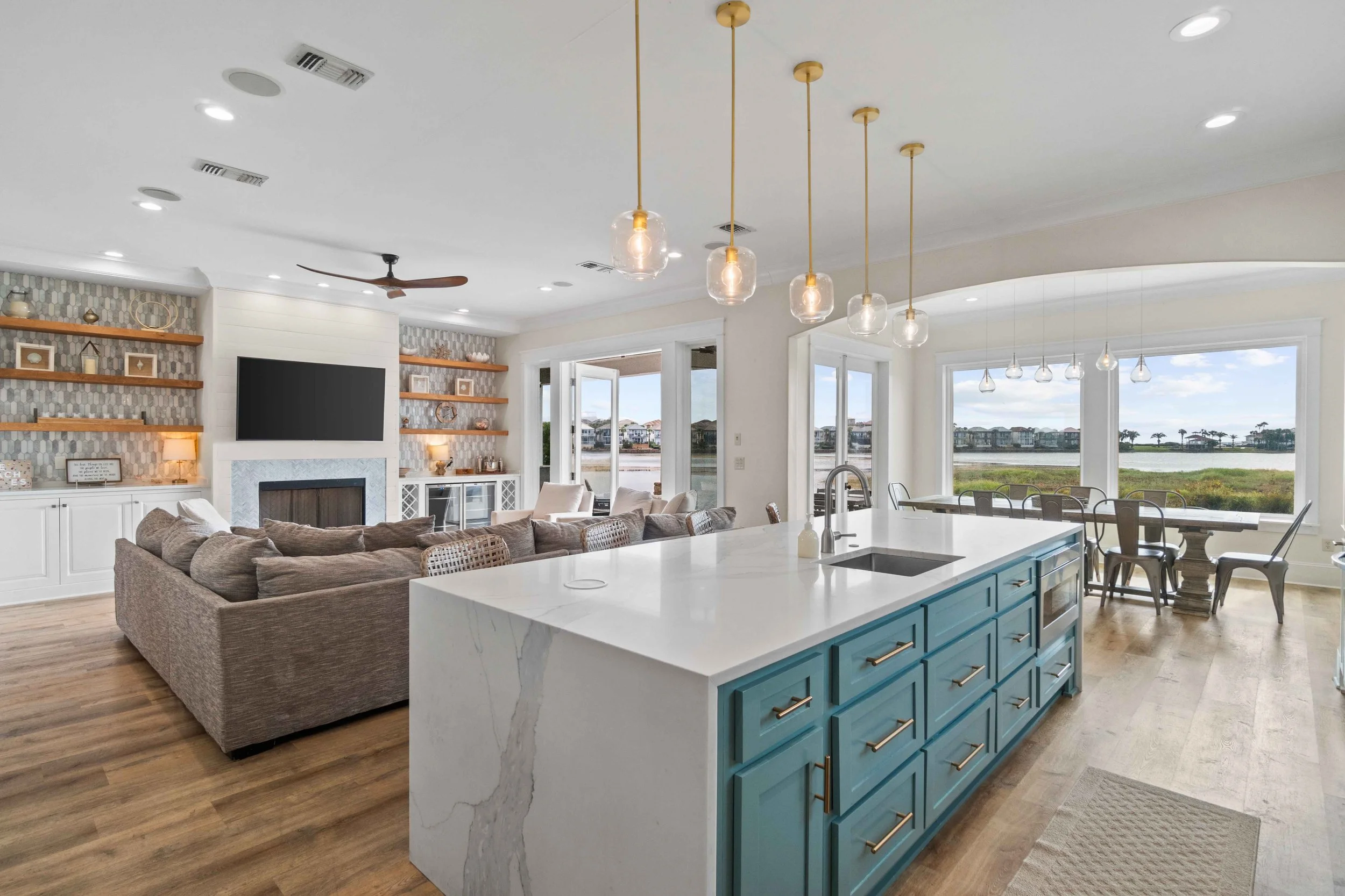 Wide angle photo of a luxury vacation rental in Miramar Beach, Florida 