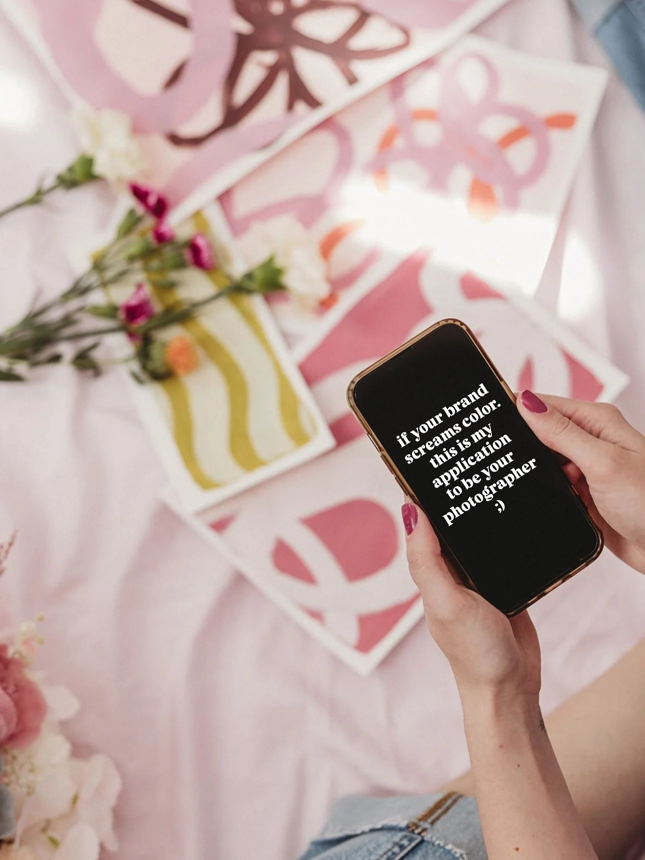 One thing I&rsquo;ve been noticing lately?
More and more of my clients are leaning into COLOR and it makes my creative heart so happy. 💕

Whether it&rsquo;s fun props, statement outfits, or just those little pops of brand colors that make everything