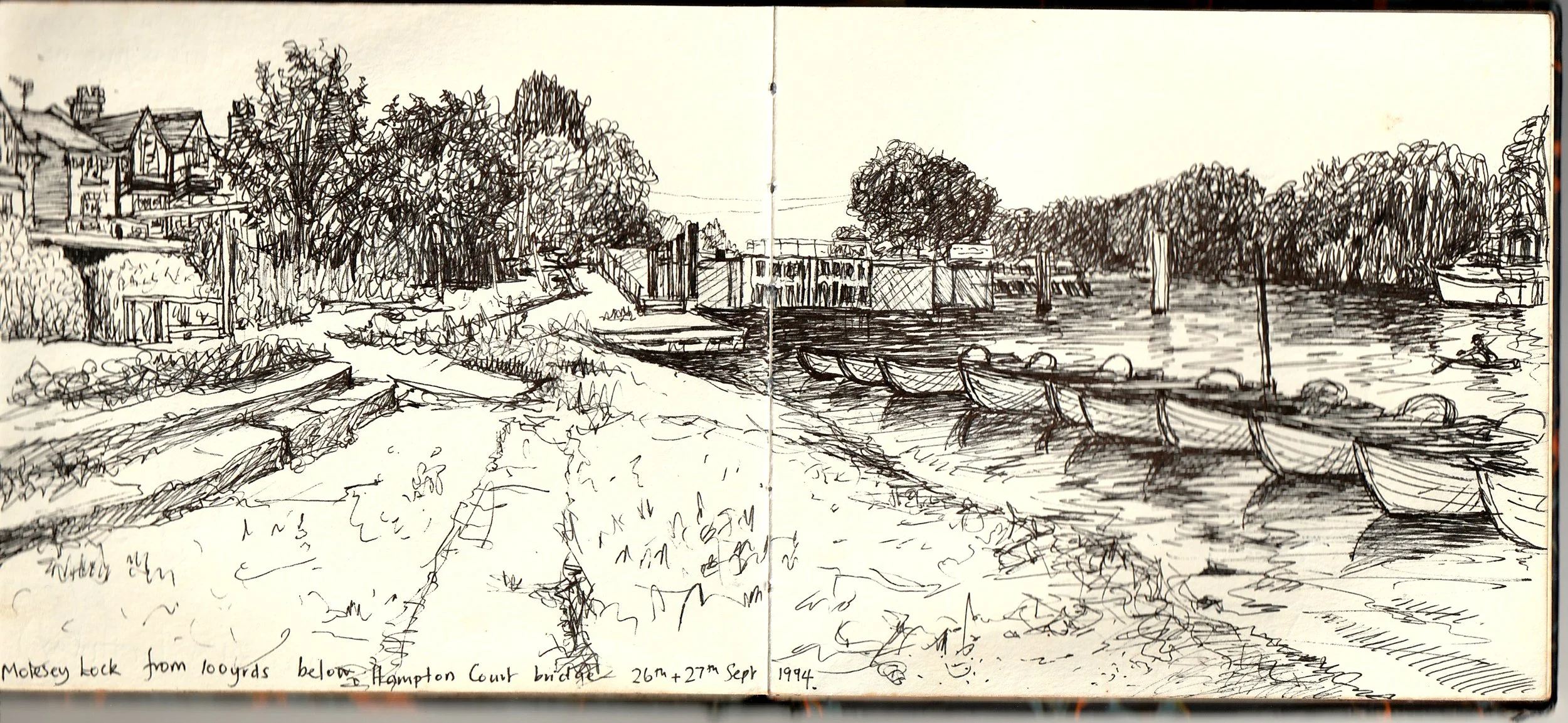hampton court boat scetch.jpg
