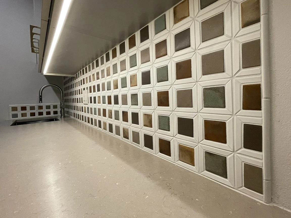 New Tile & Undermount Lighting