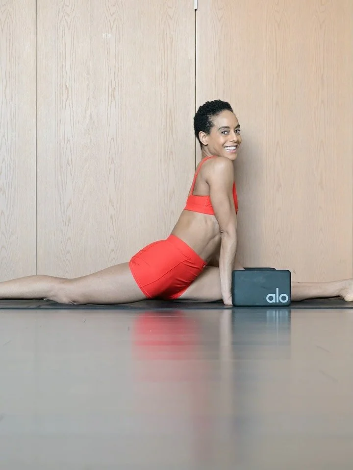 Split drills ❤️

Learning to trust my new hip has been a process. These videos were taken three weeks ago so about two months post operation, and while I&rsquo;m further along now, my excitement was tangible when I finally got my split with my surgic