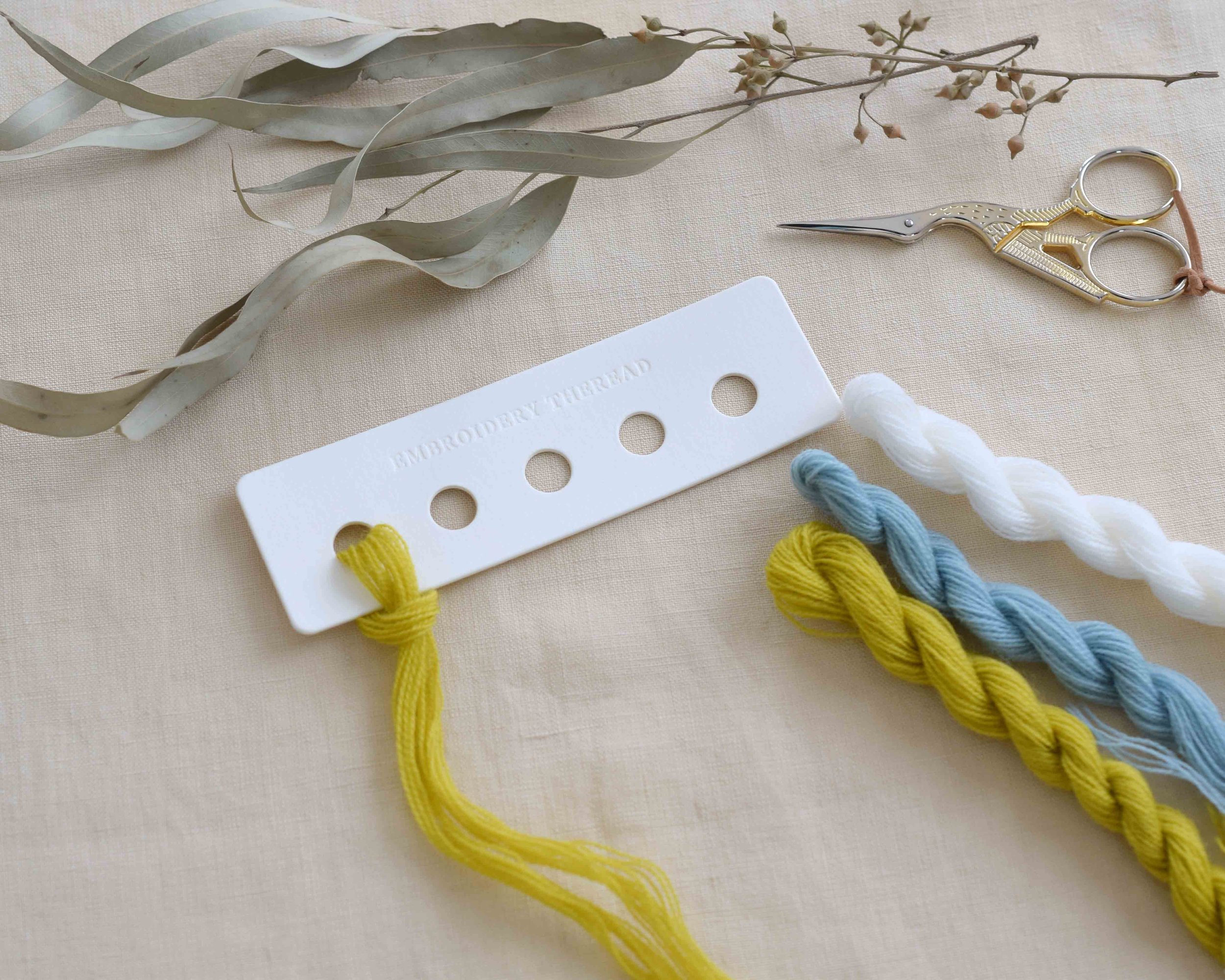 刺繍糸ホルダー_3.jpg