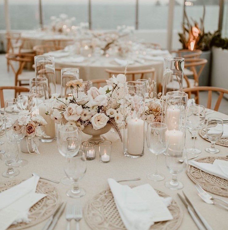 A little beach wedding inspo for your Friday lovers!! 

We hope you have an amazing weekend soaking in this heat as summer draws near to an end! We have a weekend off before a big few months of events. 

If you&rsquo;re planning your wedding this wee