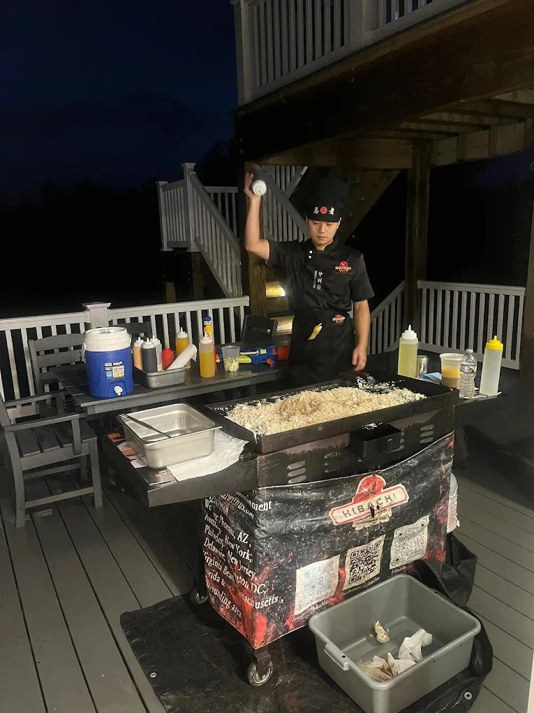 🏡 Staying in a Charleston Airbnb? Book a Private Hibachi Chef