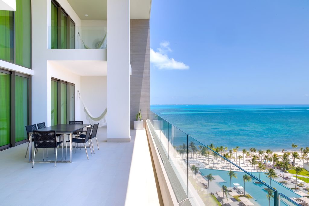 GBCN-suites-four-bedroom-loft_08(HD).jpg