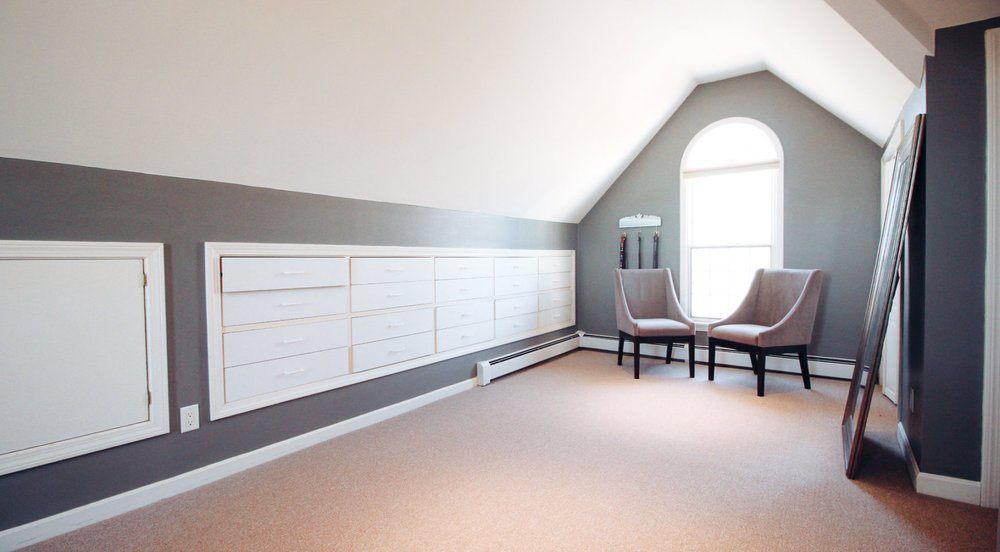 Luxe_and_Livable_Interior_Design_Blog_by_Maloney_Interiors_Newport_Rhode_Island_Fitzpatrick_Team_Remax_24.jpeg