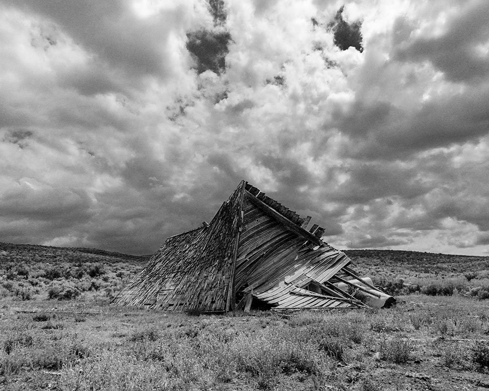 8-7-23_Central_Oregon_Barn_Screen.jpg