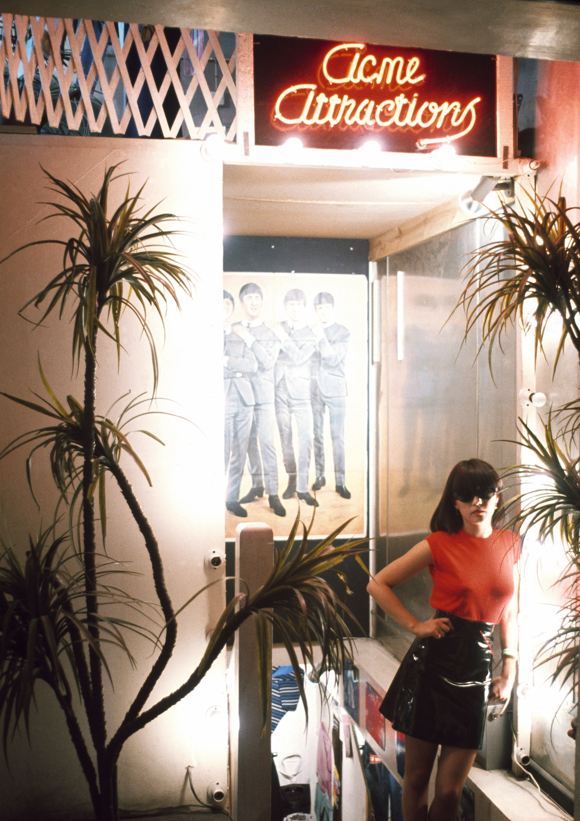 Acme Jeannette by Sheila Rock.png