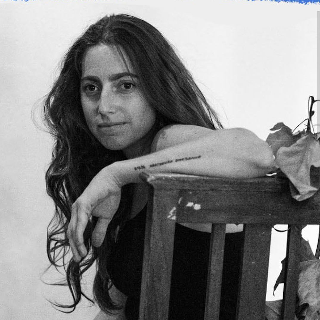 Hosting Talks about contemporary theater with Sasha Dashevsky