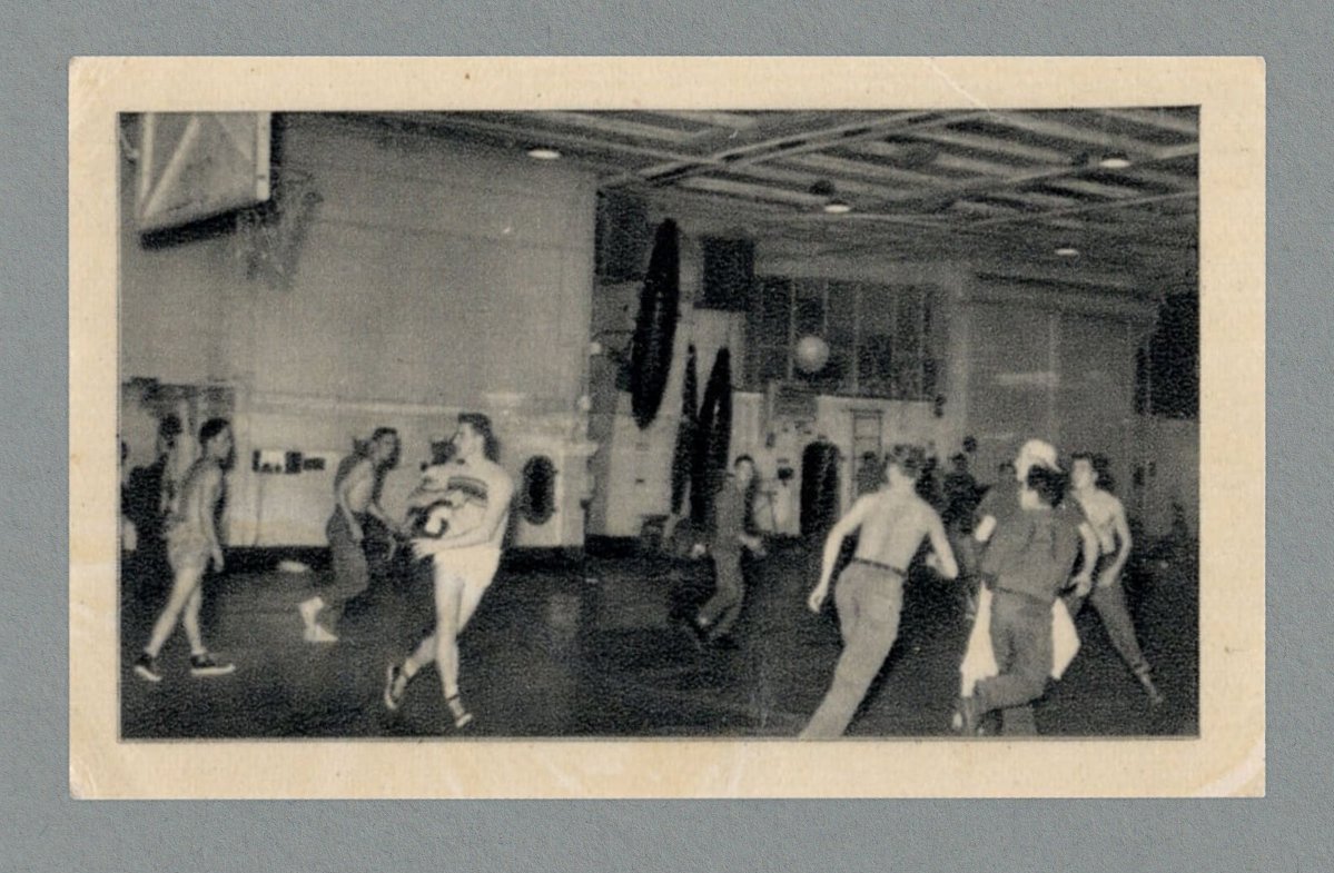 1955 La Vi Flota Americana en su Visita a Espana A.jpg