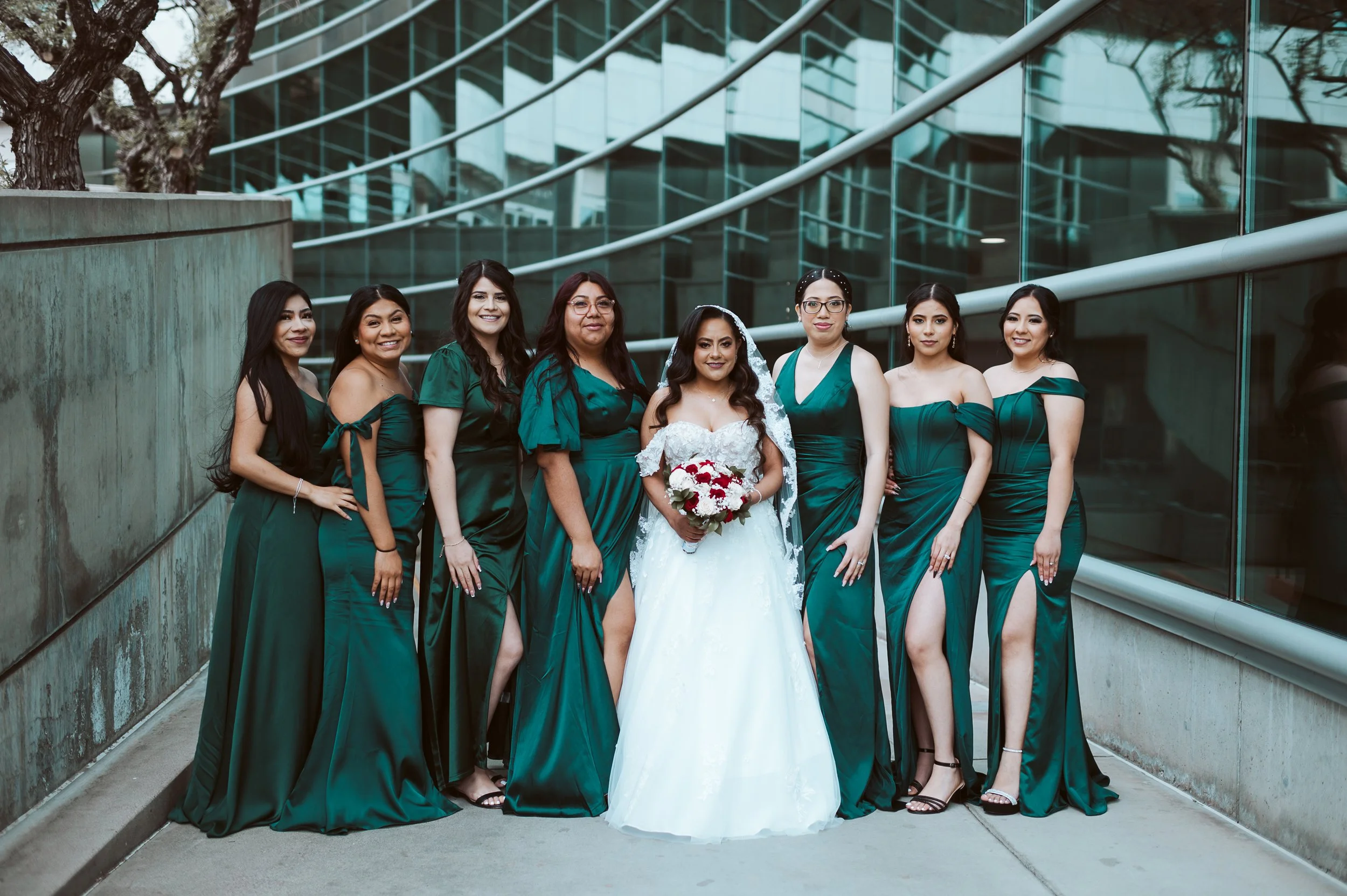 Bride & Groom+Bridal Party (879)-2.jpg
