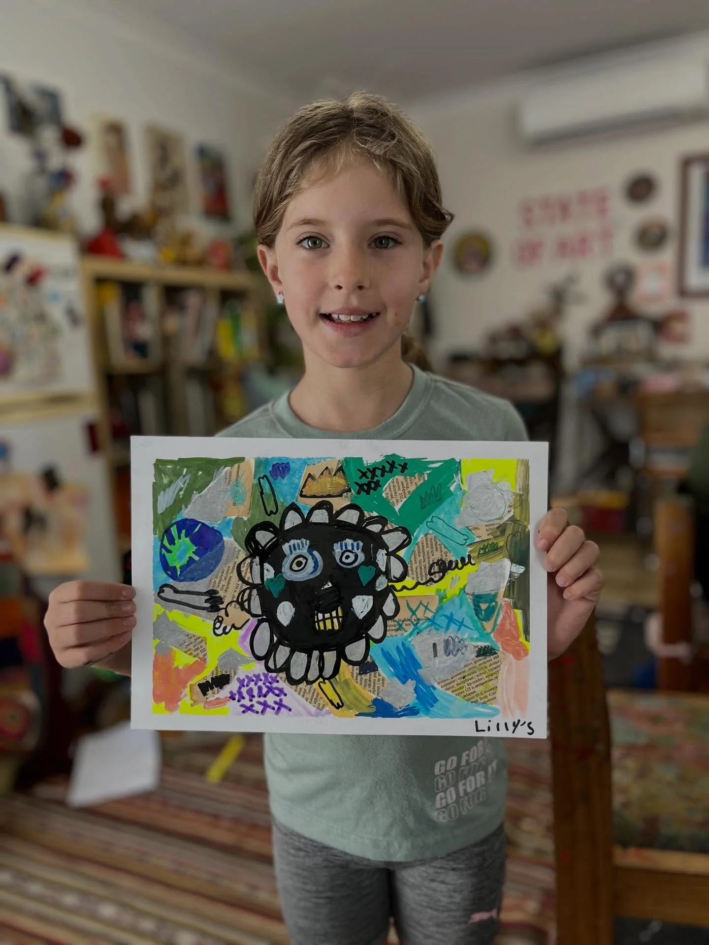 Missed sharing this one lesson from term 4 that was  an absolute hoot! 🎨 Students learned about Basquiat and explored how to express emotions through symbols and mark making. Each student chose a theme they wanted to communicate, and I worked with t