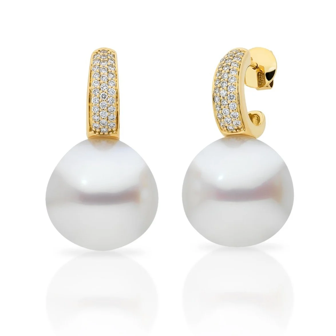 Pearl Earrings 01.jpg