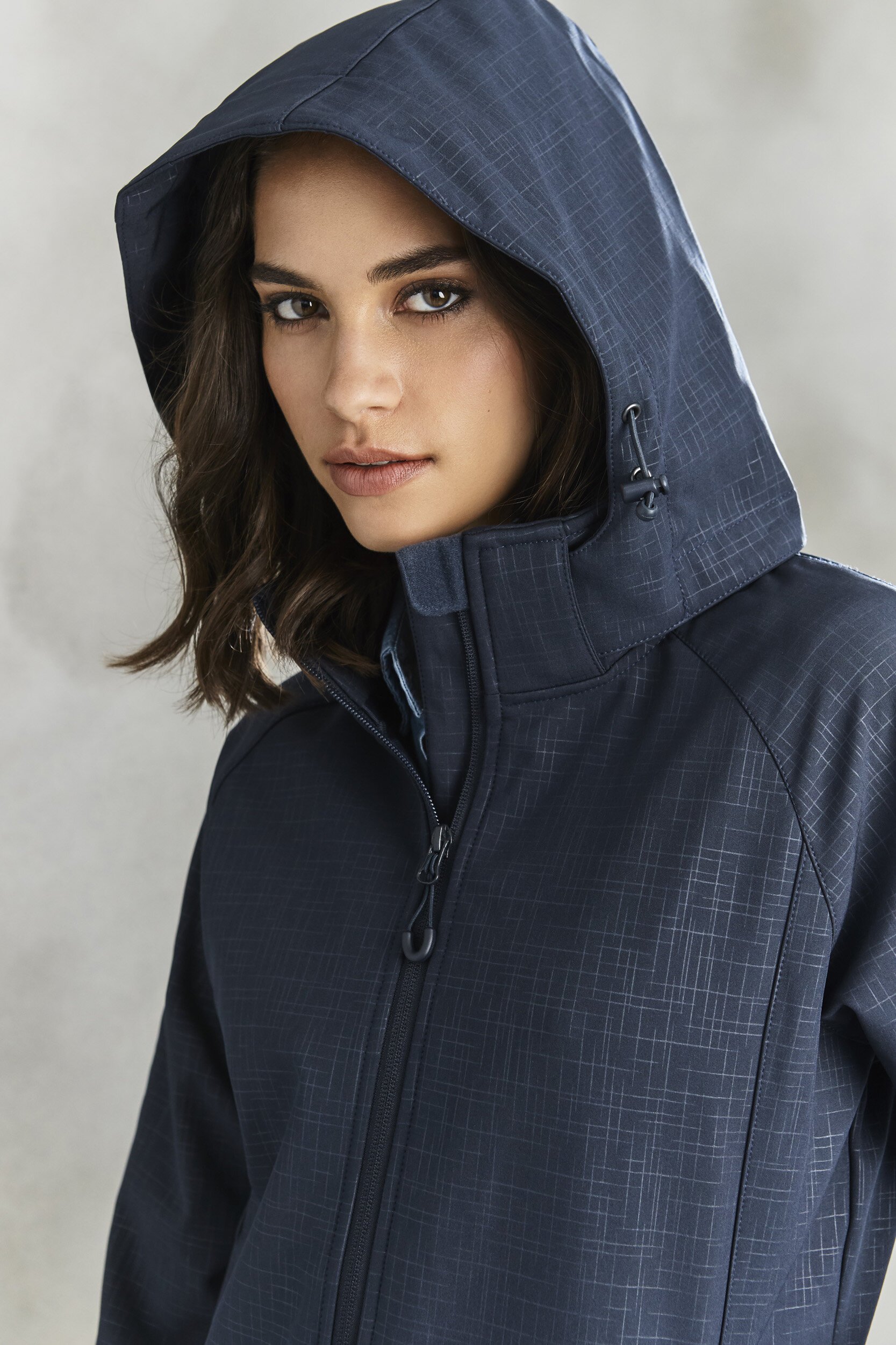 J135L_Detail_Navy_01.jpg