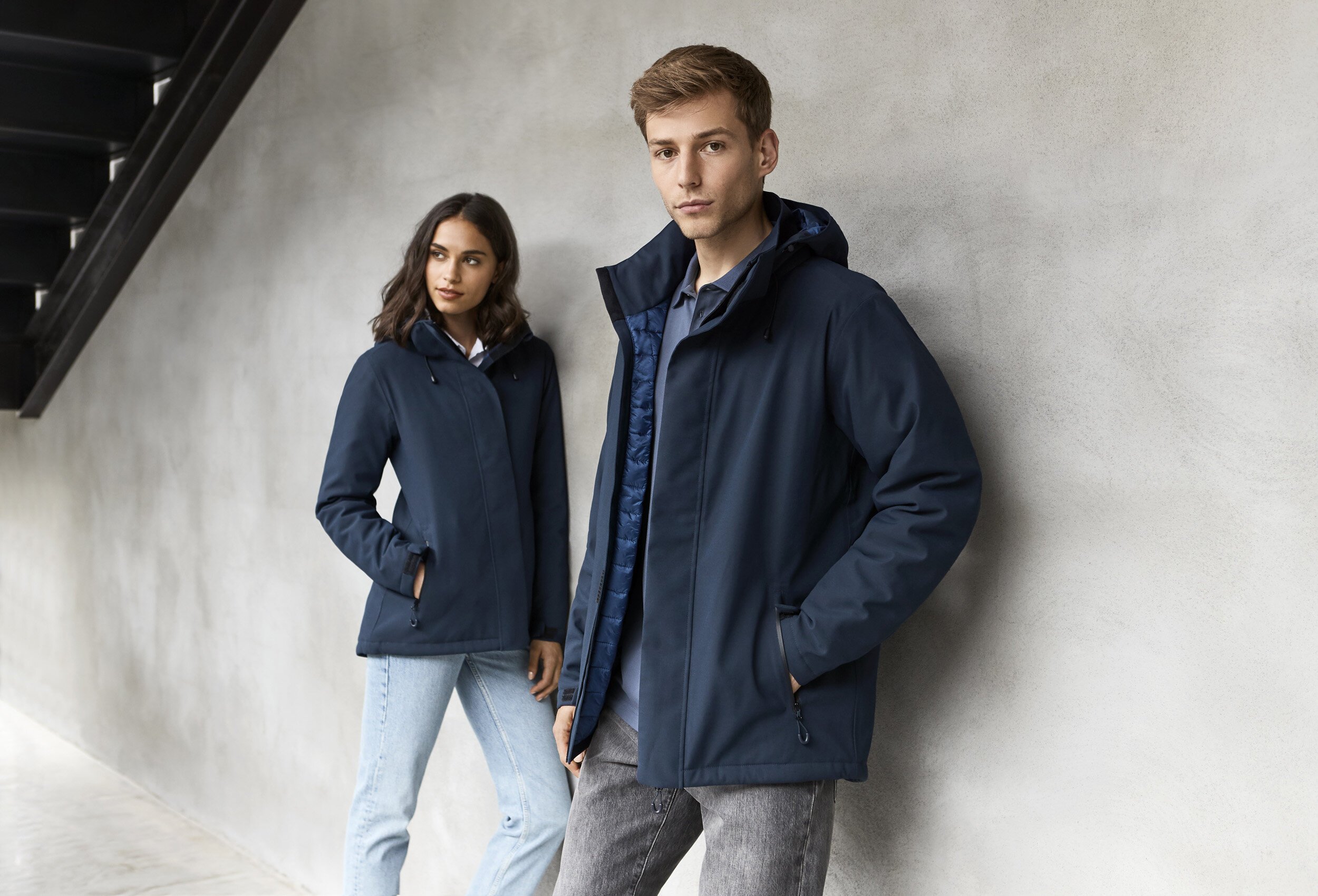 DPS_Jackets_J132M_J132L_Worn_Navy.jpg
