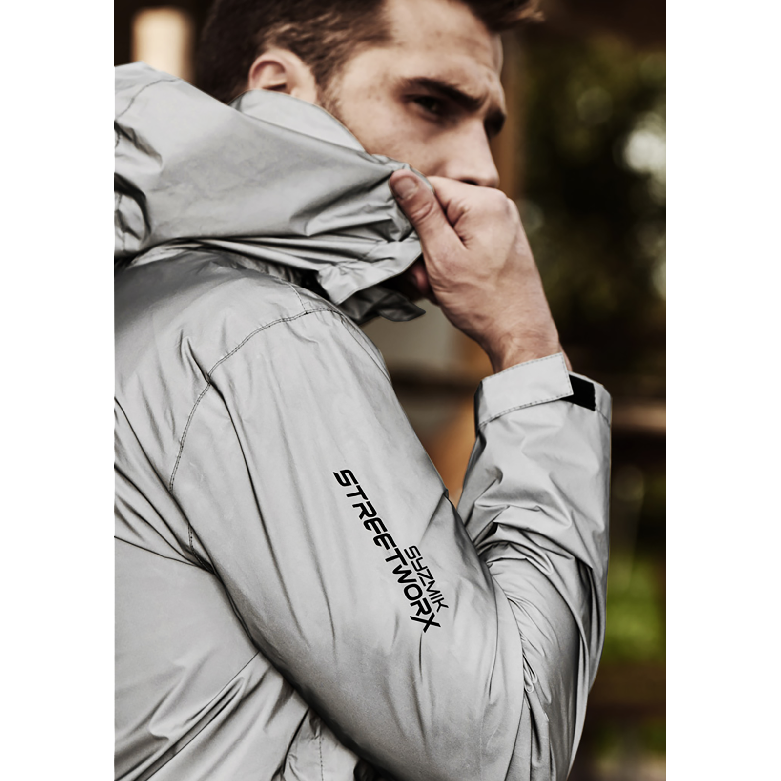 ZJ380_aTalent_ReflectiveSilver_02_UmjYL4M.png