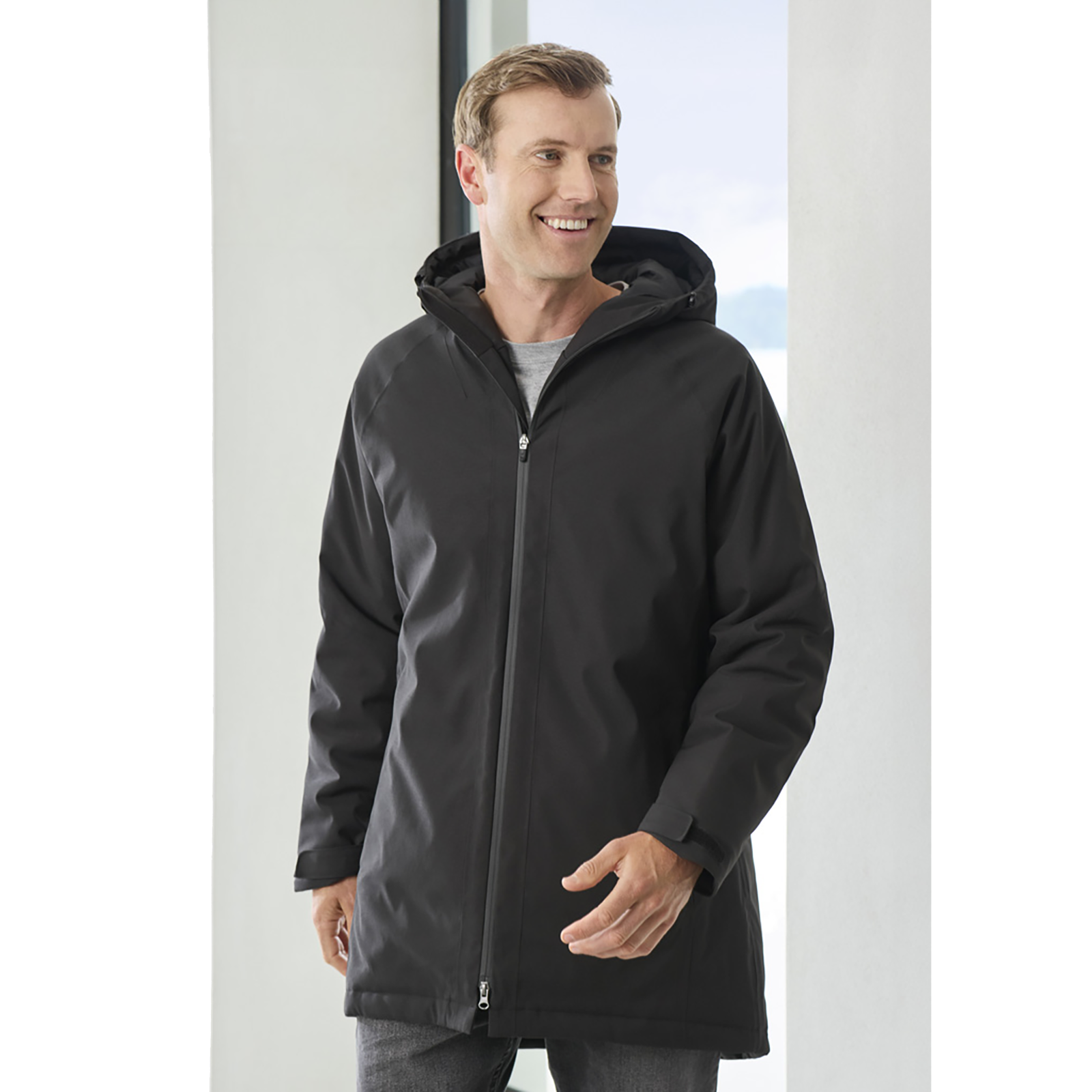 Unisex Sphere Jacket with waterproof quilted outer, recycled lining and UPF 50+ sun protection