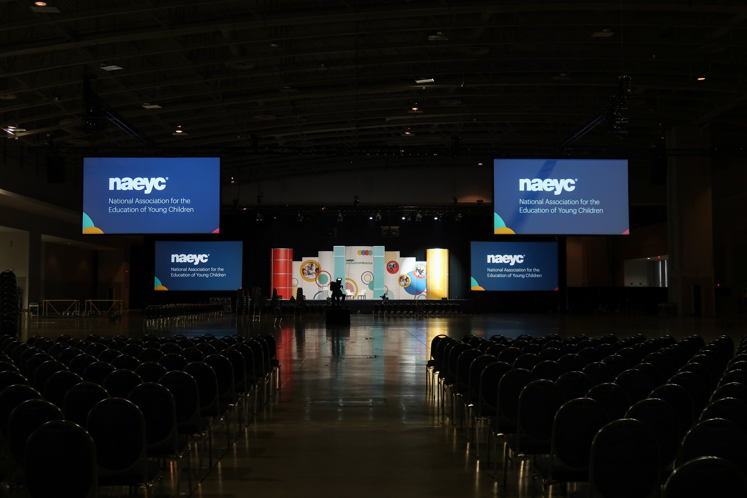Stage-8560.jpg