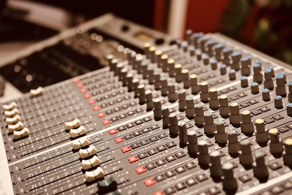 Tonstudio-München-Mischung-Mastering-Aufnahme-Sounddesign.jpeg