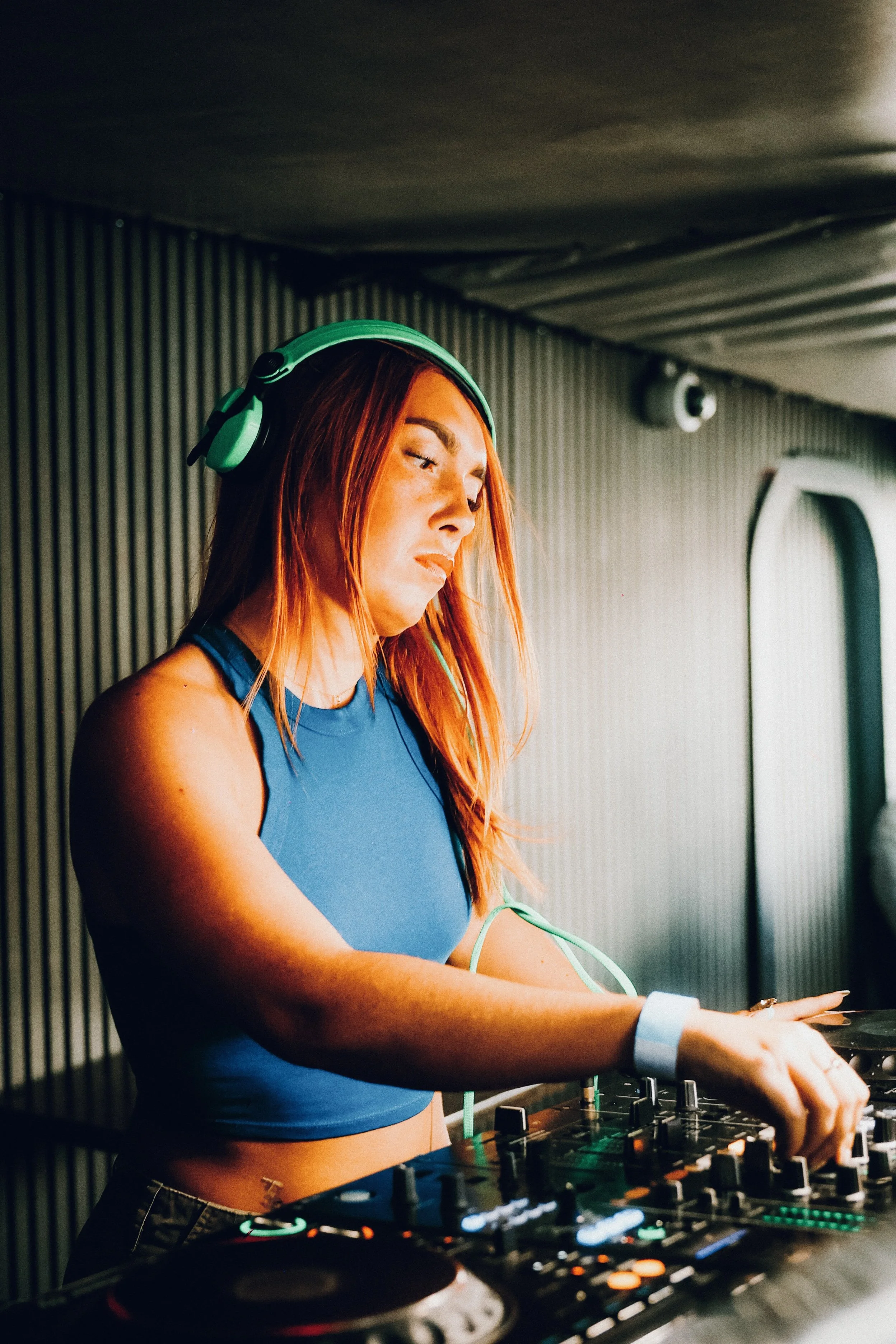 DJ woman.jpg