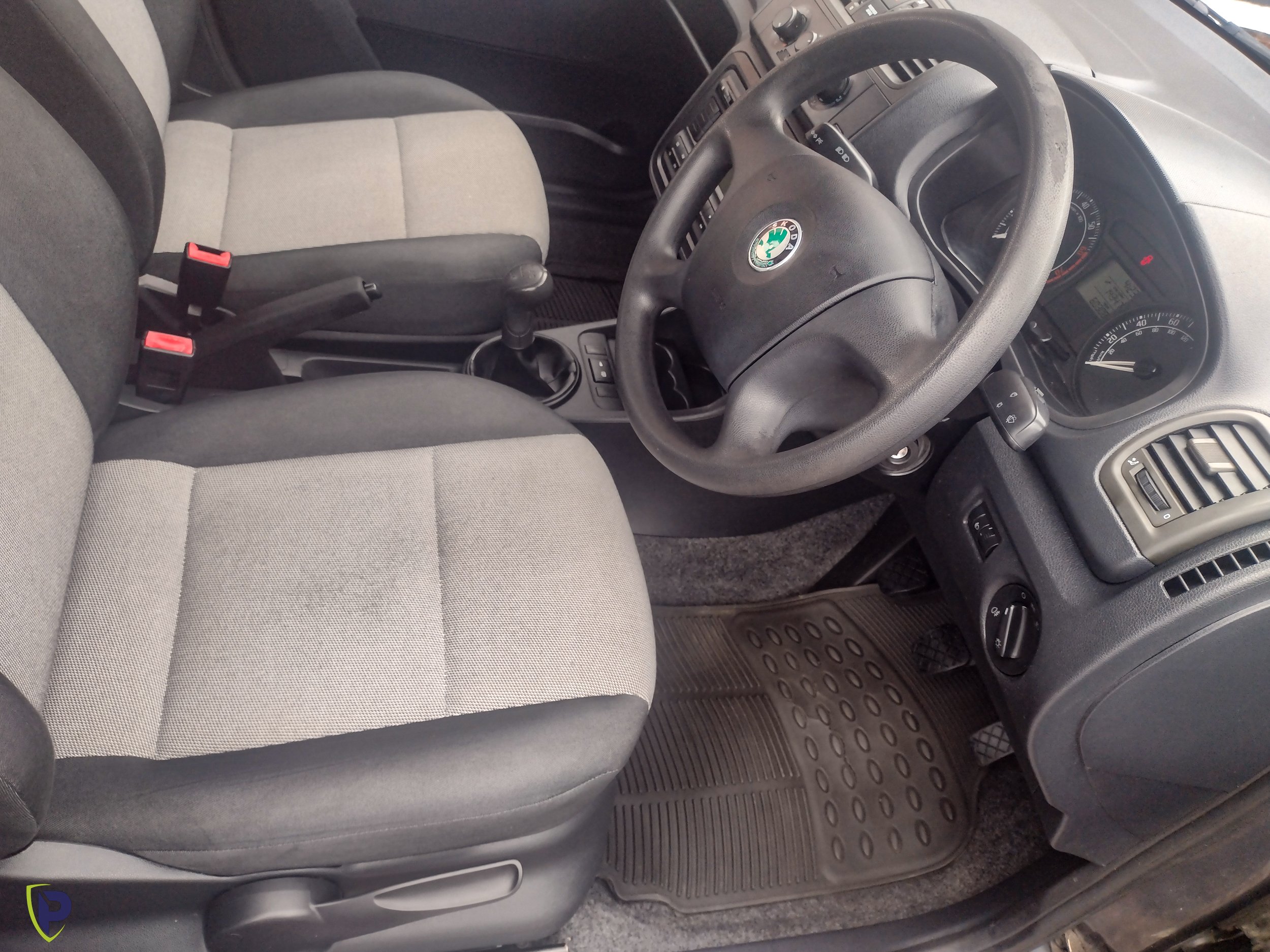 Fabia Interior Detail 102.jpg