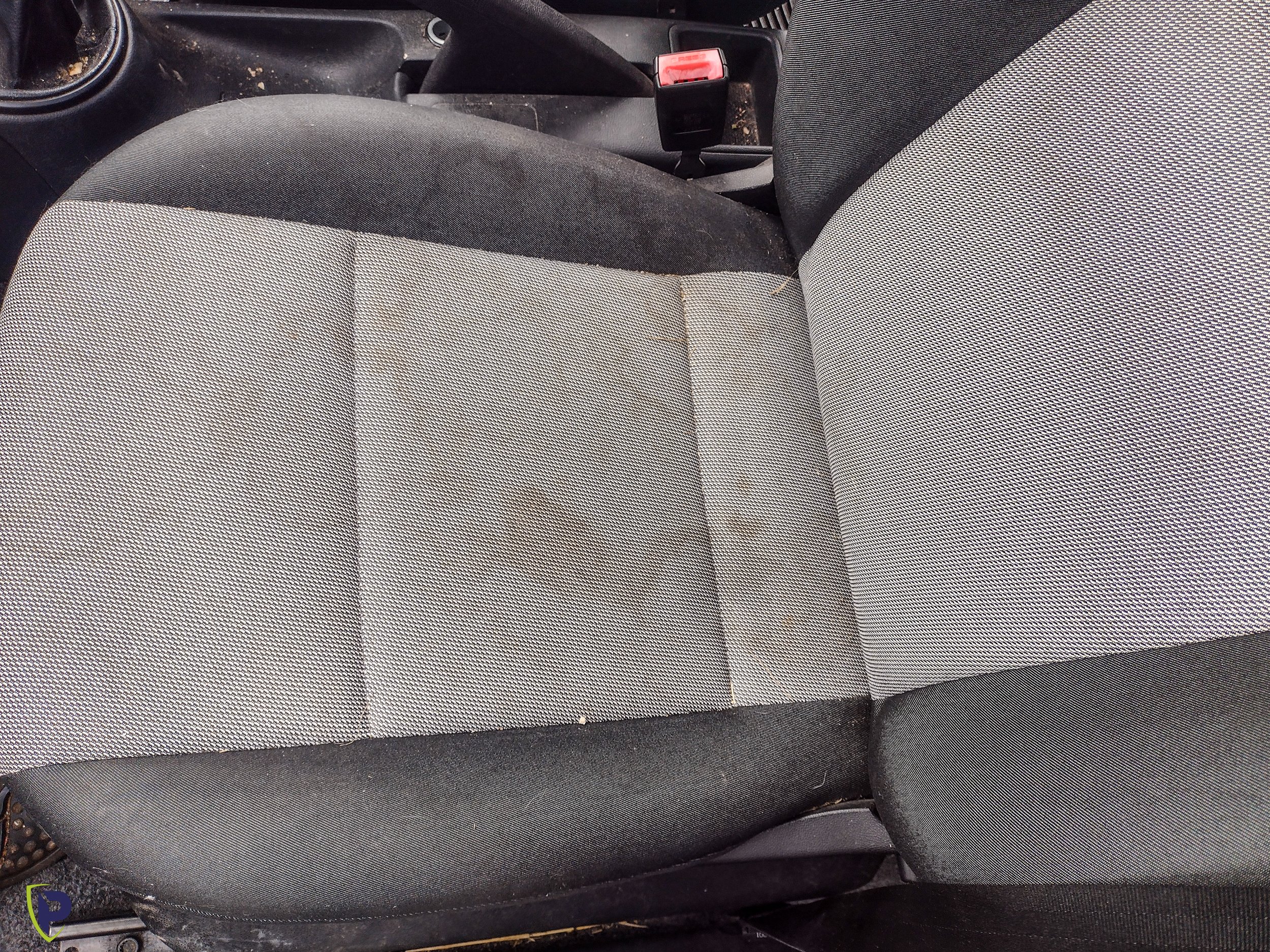 Fabia Interior Detail 109.jpg