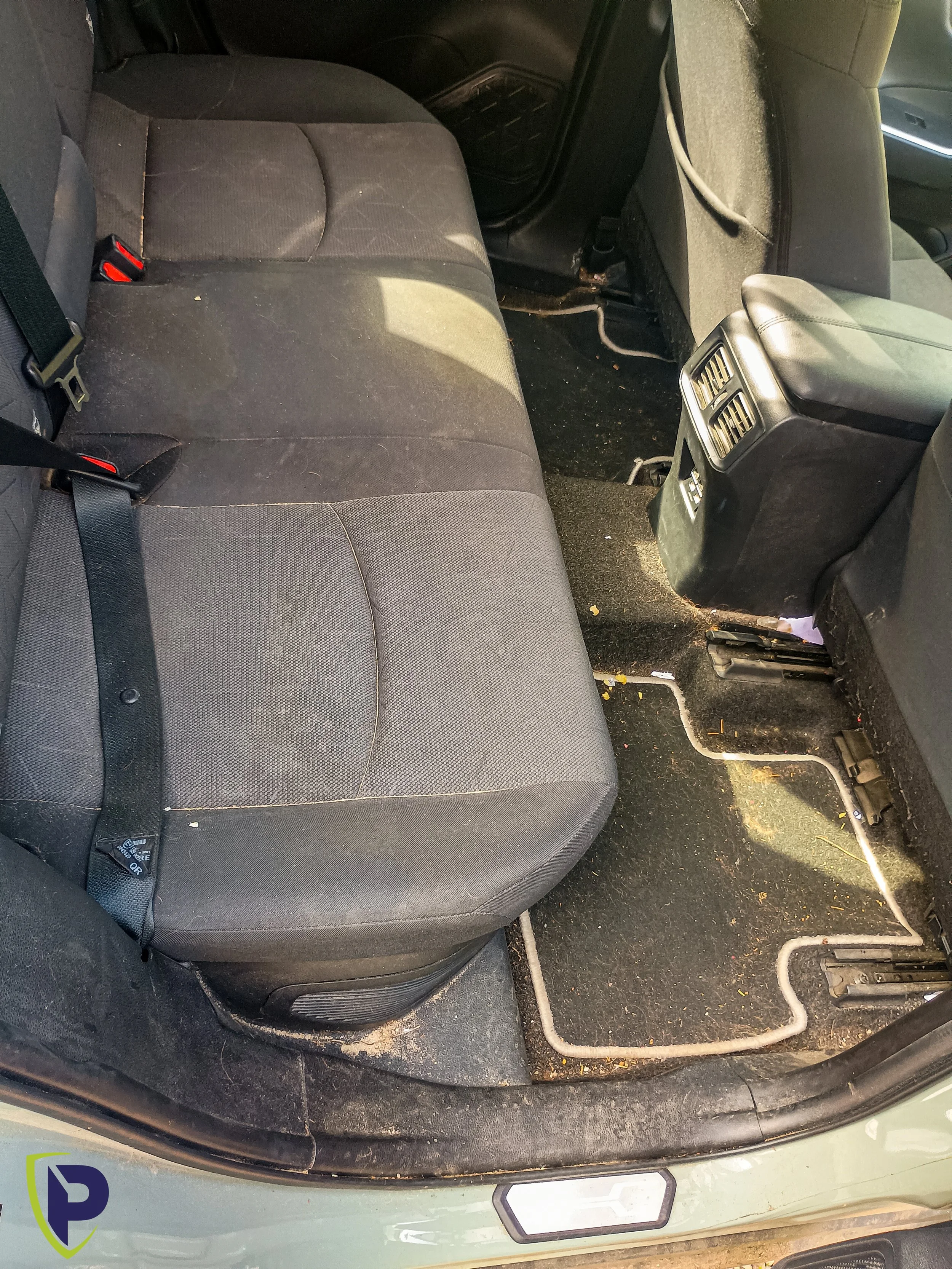 Rav4 Interior Detail-103.jpg