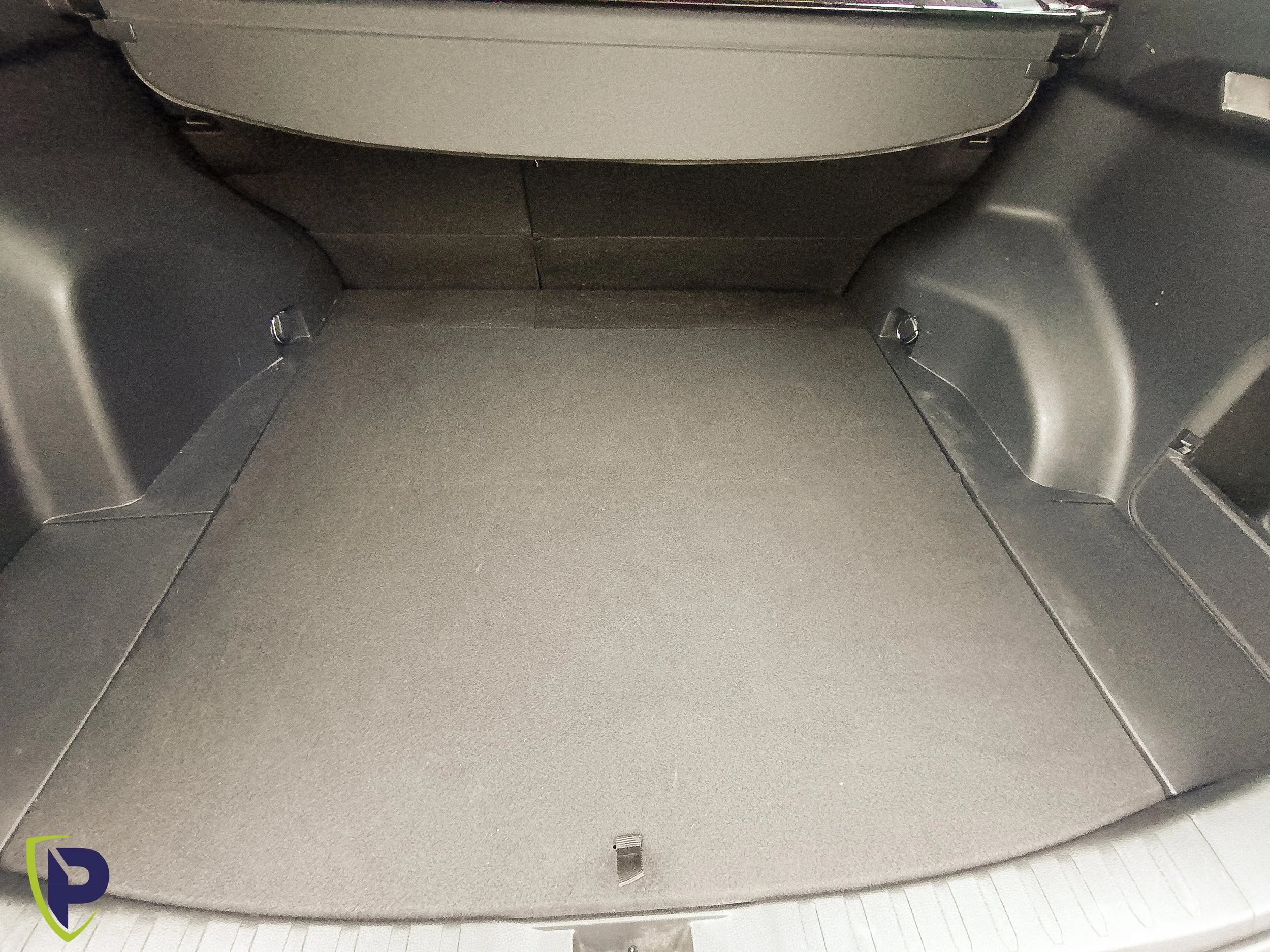 Rav4 Interior Detail-108.jpg