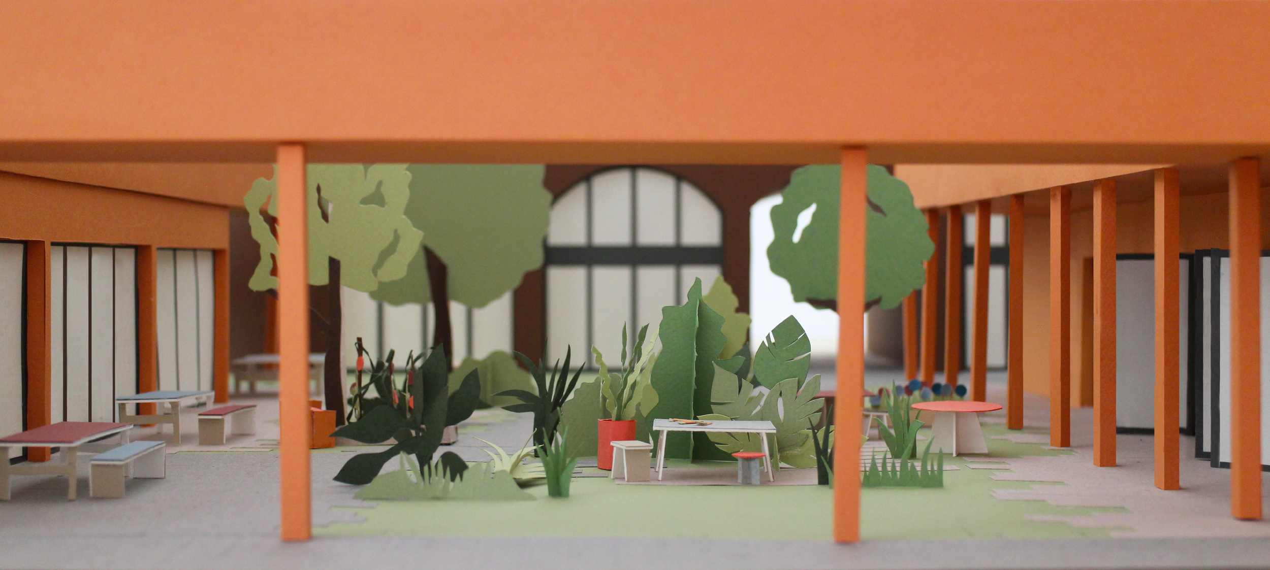 wide_courtyard.png