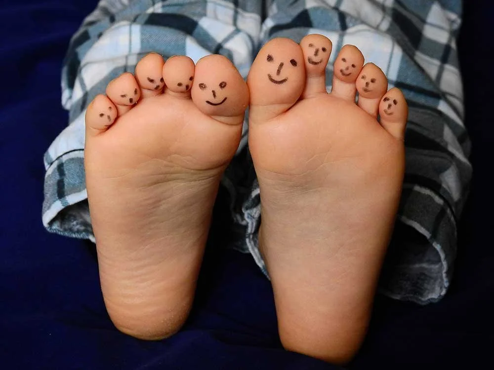 childrens-feet.jpg