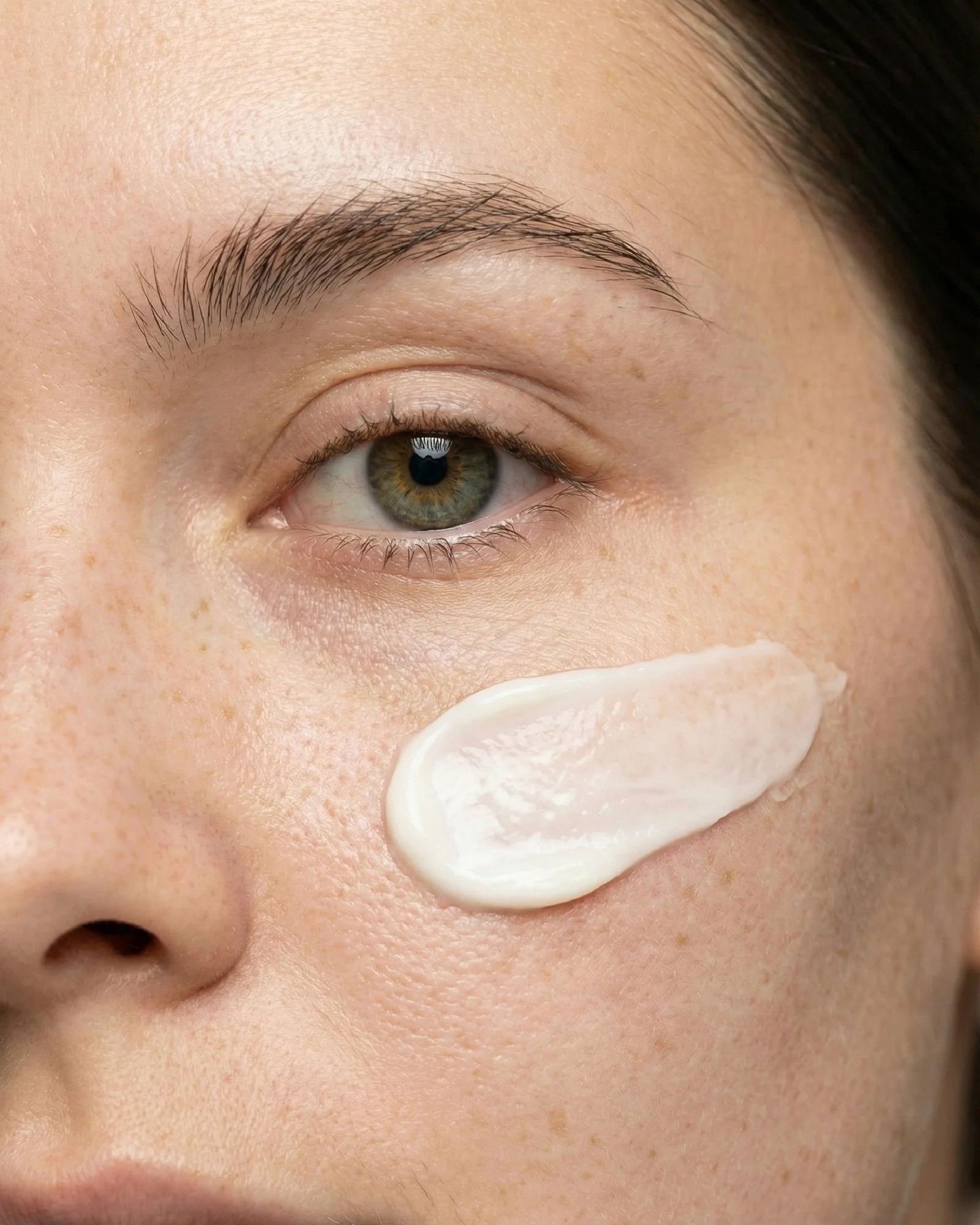 Skinician-Advanced-SPF 50 Moisturiser with Blue Light Protection.jpg