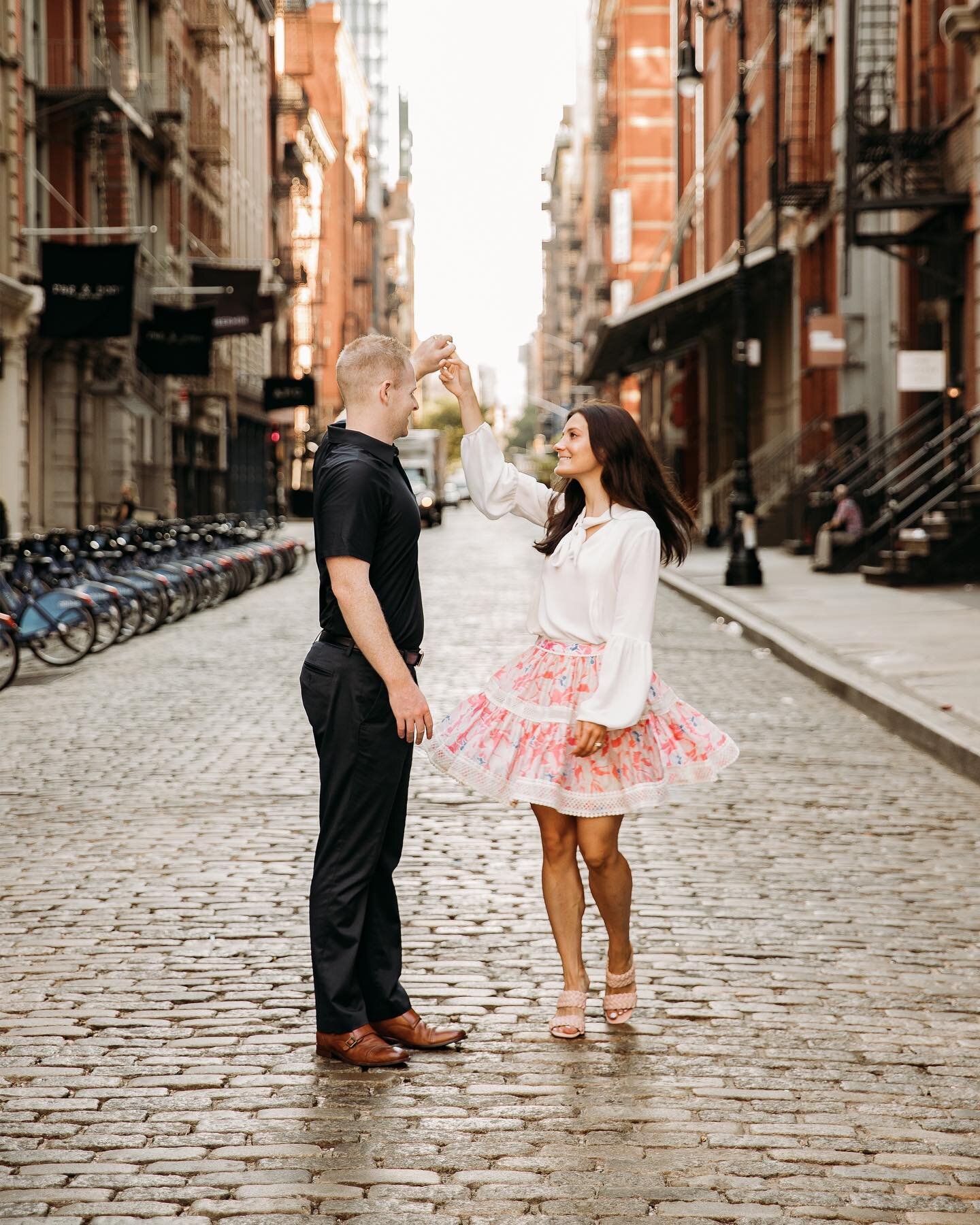 The Corbetts🤍 A little farewell photo session with these two before their exciting new adventure in Boston! The city was so lucky to have them!🫶