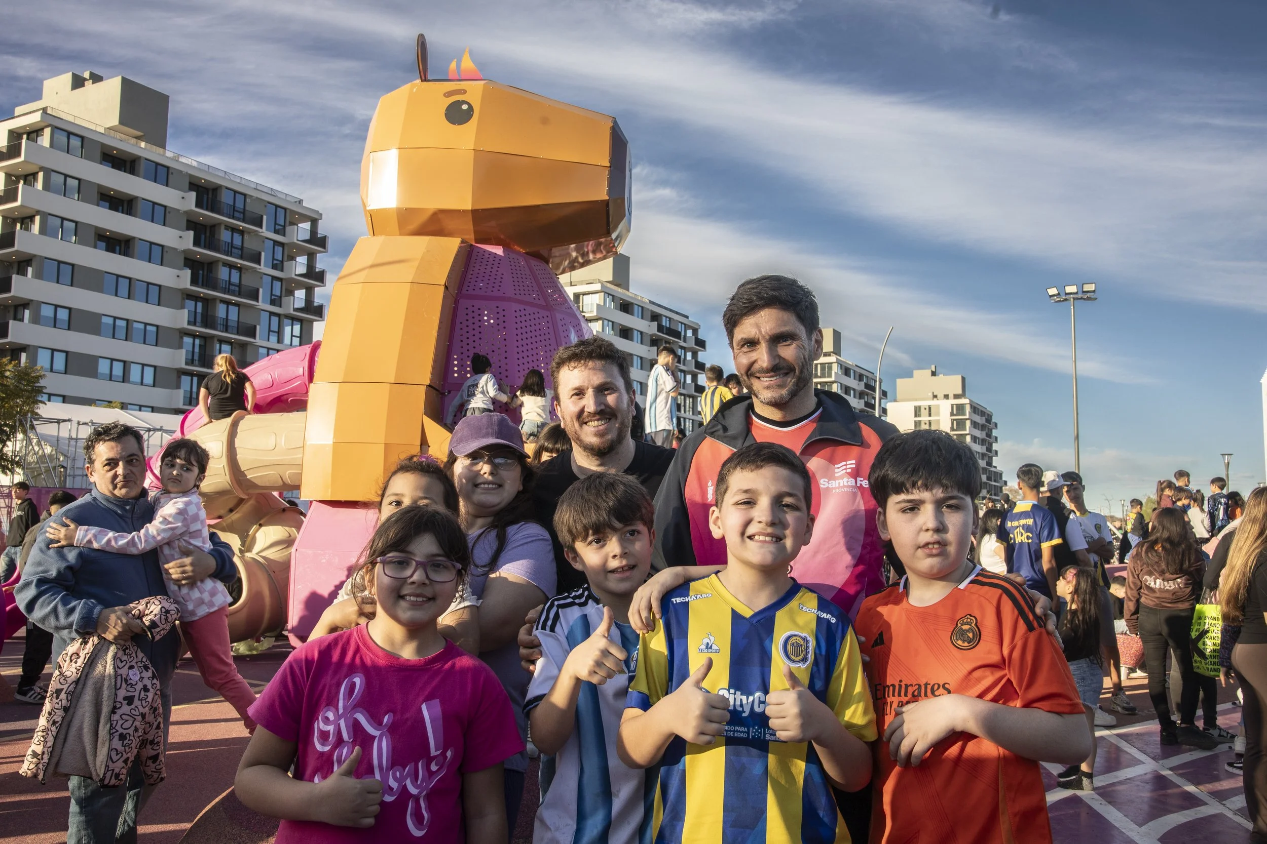 Más de 45.000 personas se suman a los Fan Fest de Santa Fe 2026