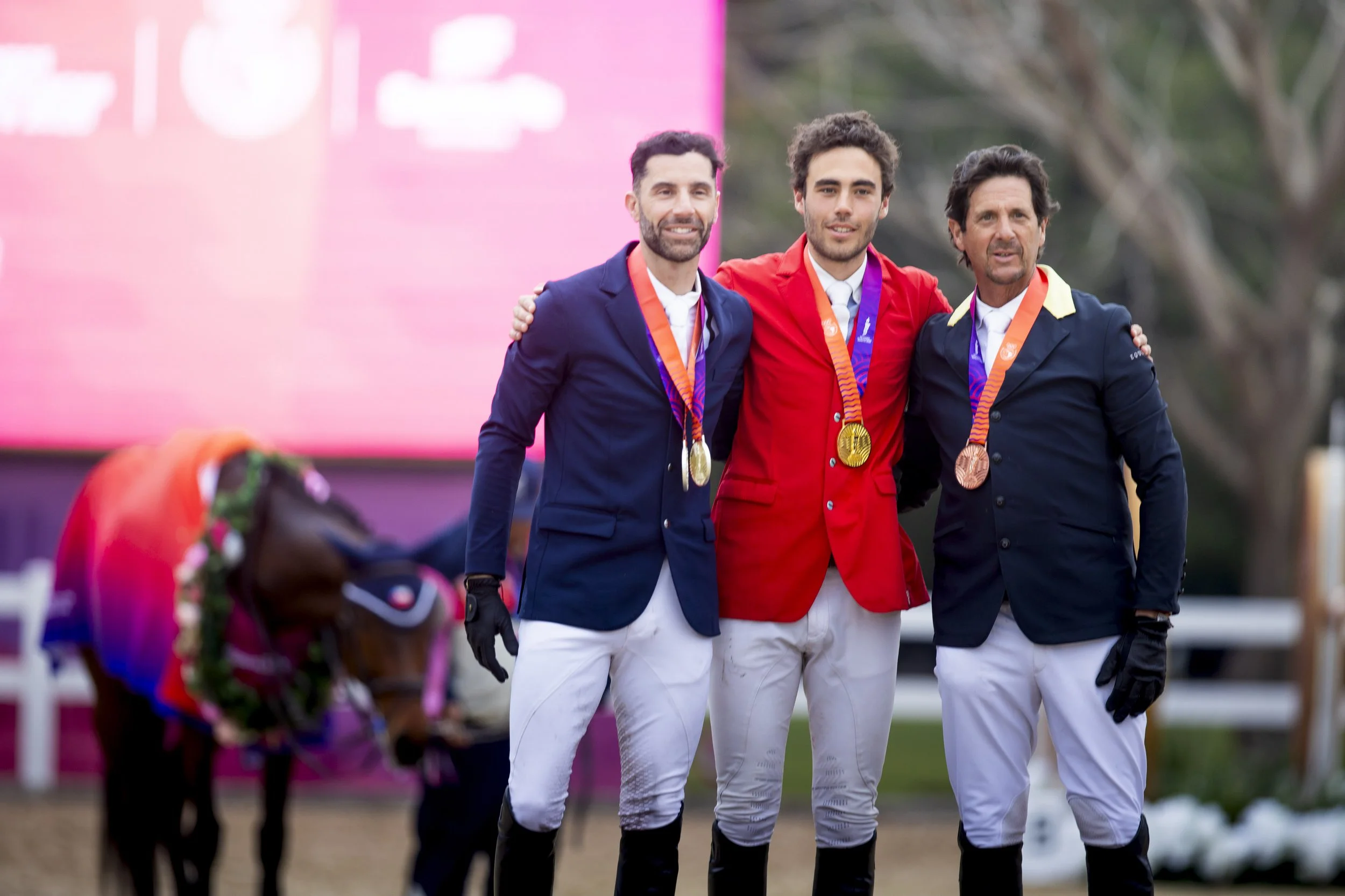 “Todo es de ella”: Garín y su yegua celebran el oro suramericano