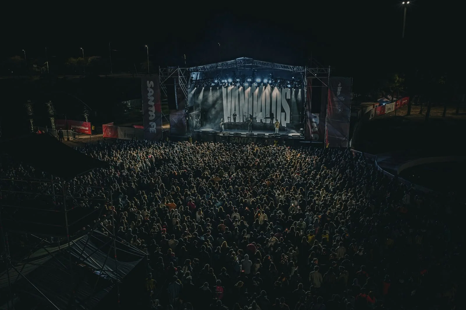 Los Fan Fest de Santa Fe 2026 cierran este miércoles con música en las tres sedes
