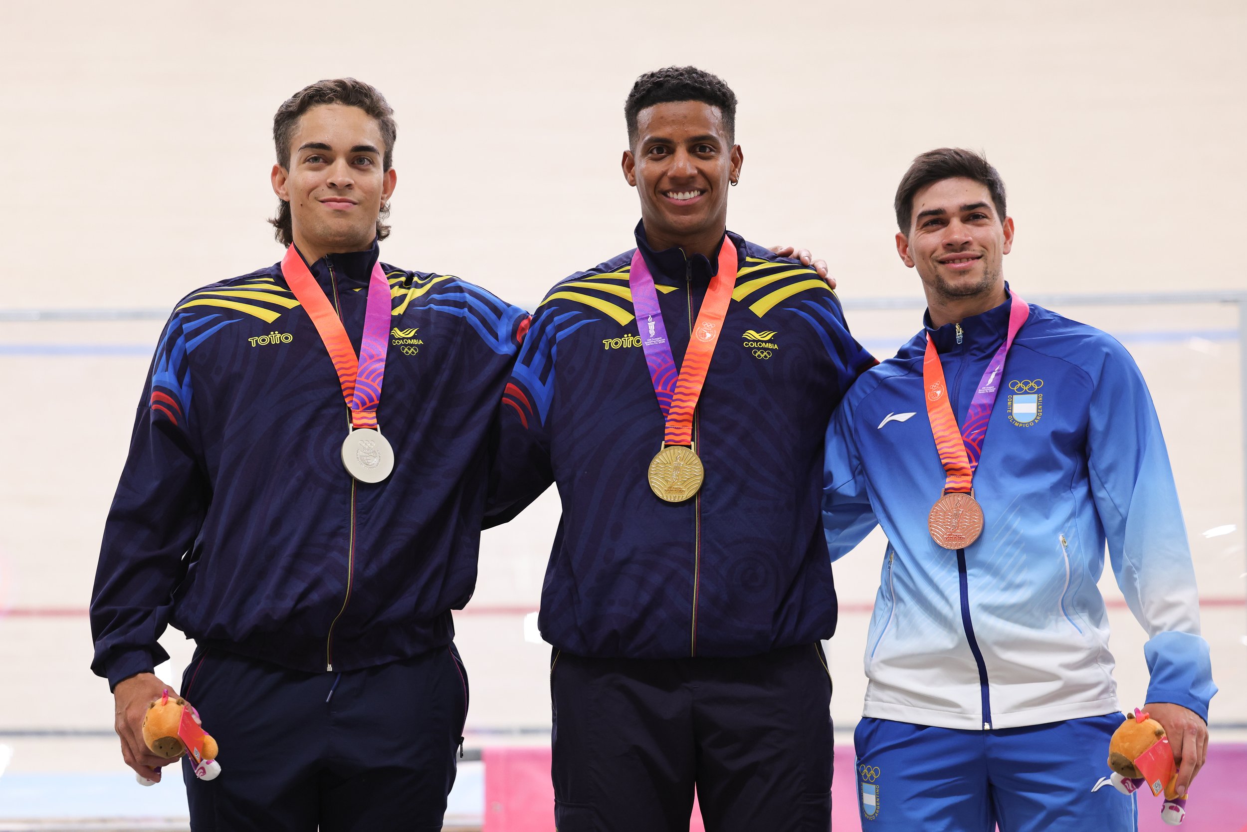 Nueve de 12 títulos dejaron a Colombia al frente del ciclismo de pista